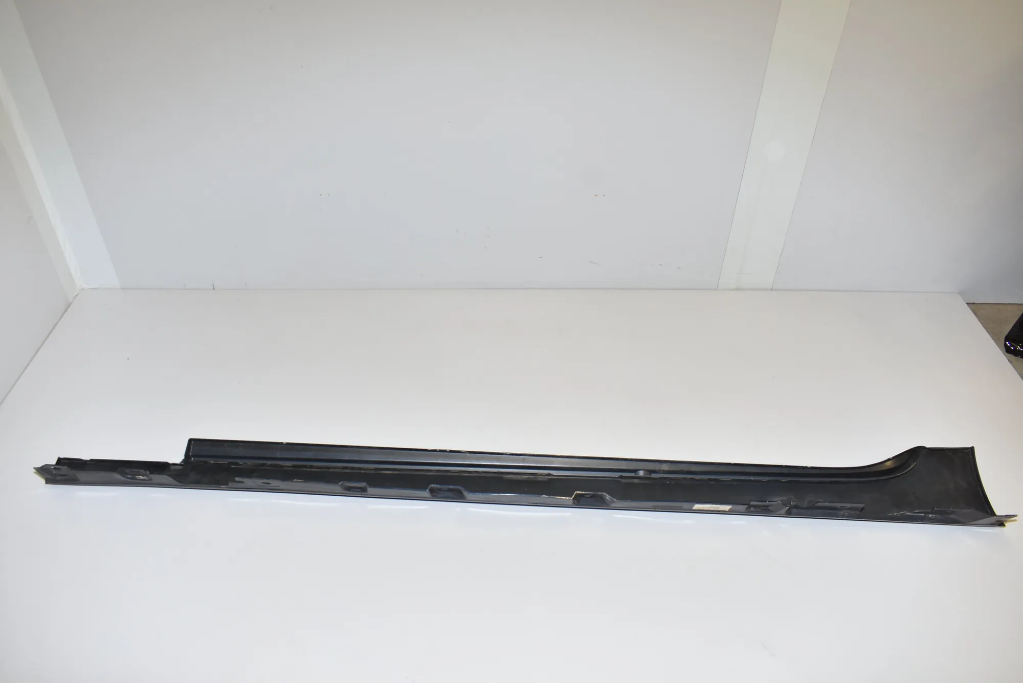 Right Side Sideskirt – OEM 51777201252 · BMW 5 Gran Turismo (F07) 530 d 2010 – 5