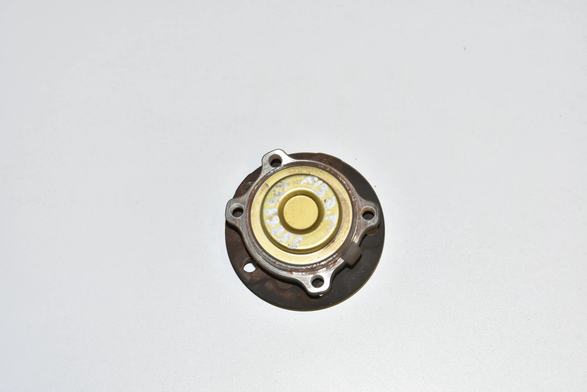 Front Right Wheel Bearing – OEM 31202286606 · BMW 6 Coupe (F13) M6 2015 – 4