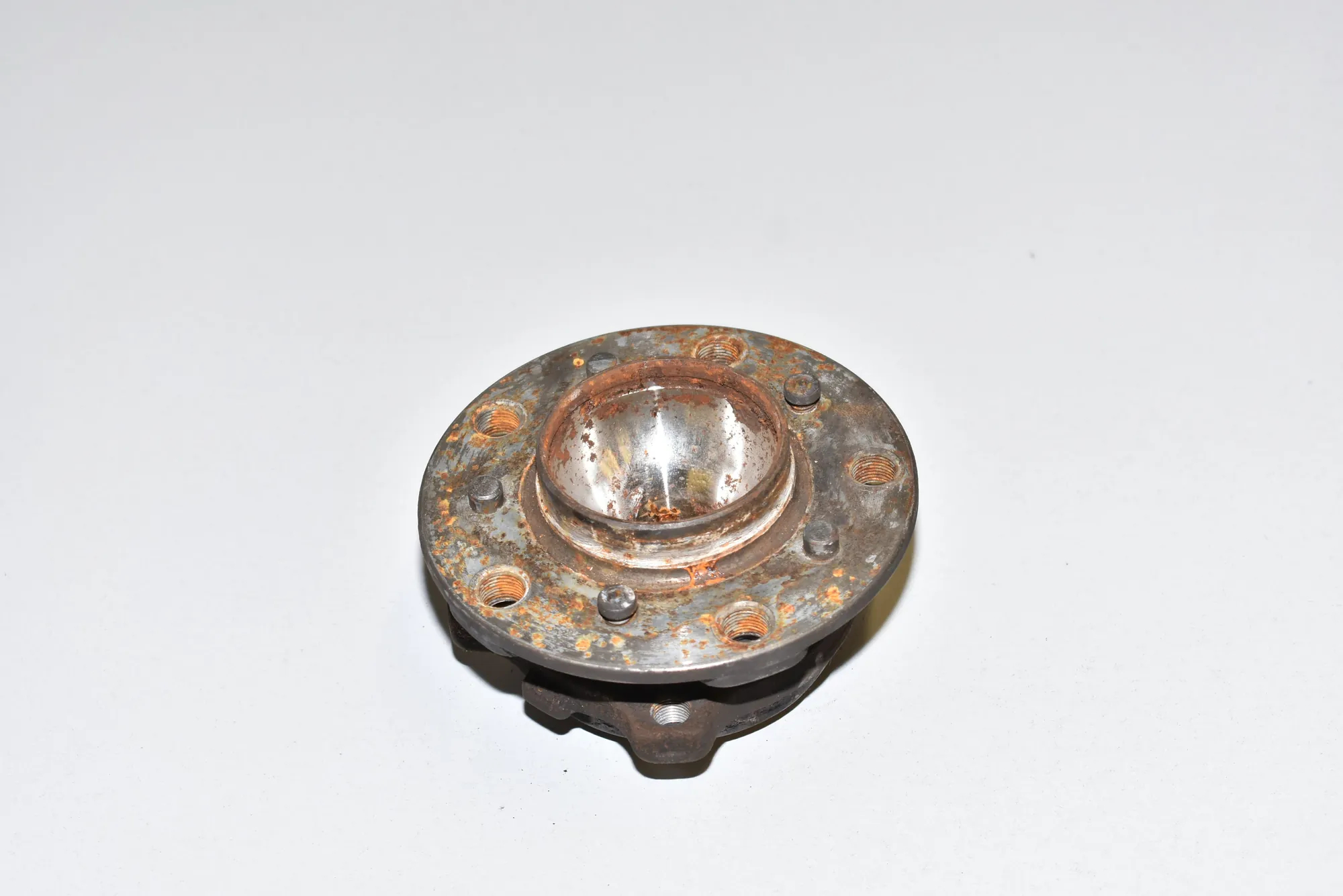 Front Left Wheel Bearing – OEM 31202286606 · BMW 6 Coupe (F13) M6 2015