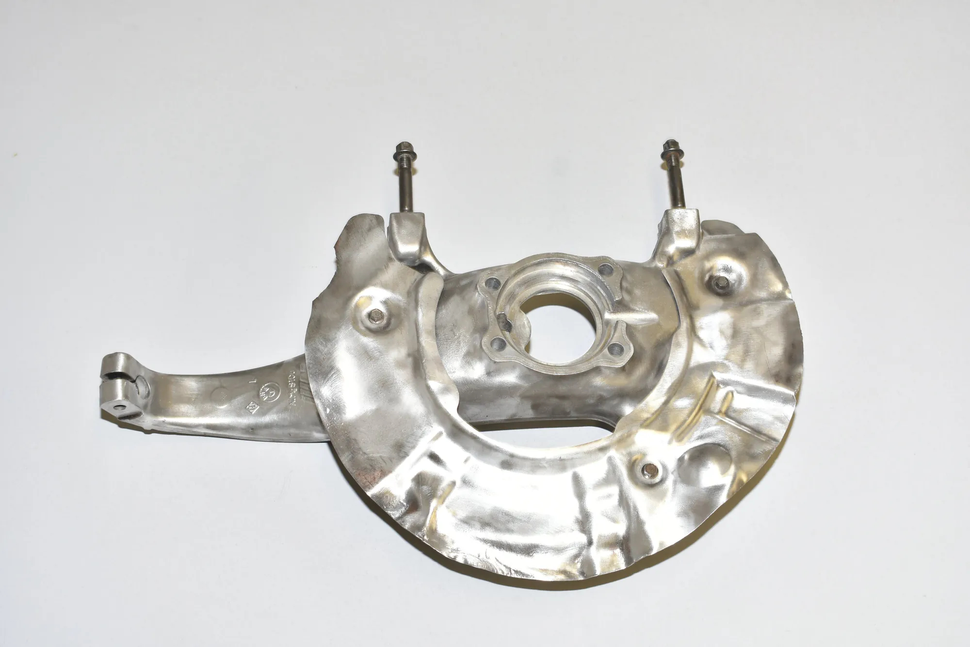 Front Right Wheel Hub – OEM 34112284431 · BMW 6 Coupe (F13) M6 2015 – 2