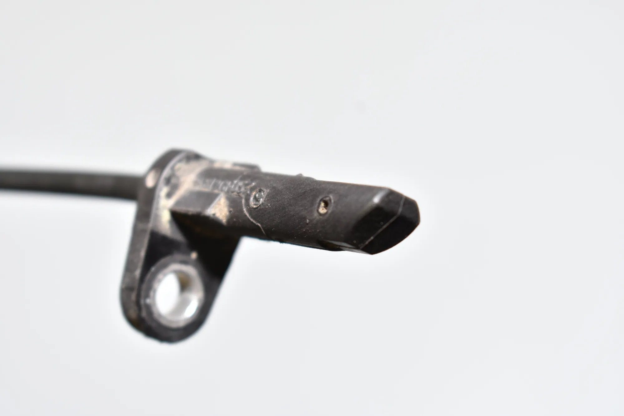 Rear Right ABS Sensor – OEM 6775866 · BMW 5 Touring (F11) 520 d 2010 – 3