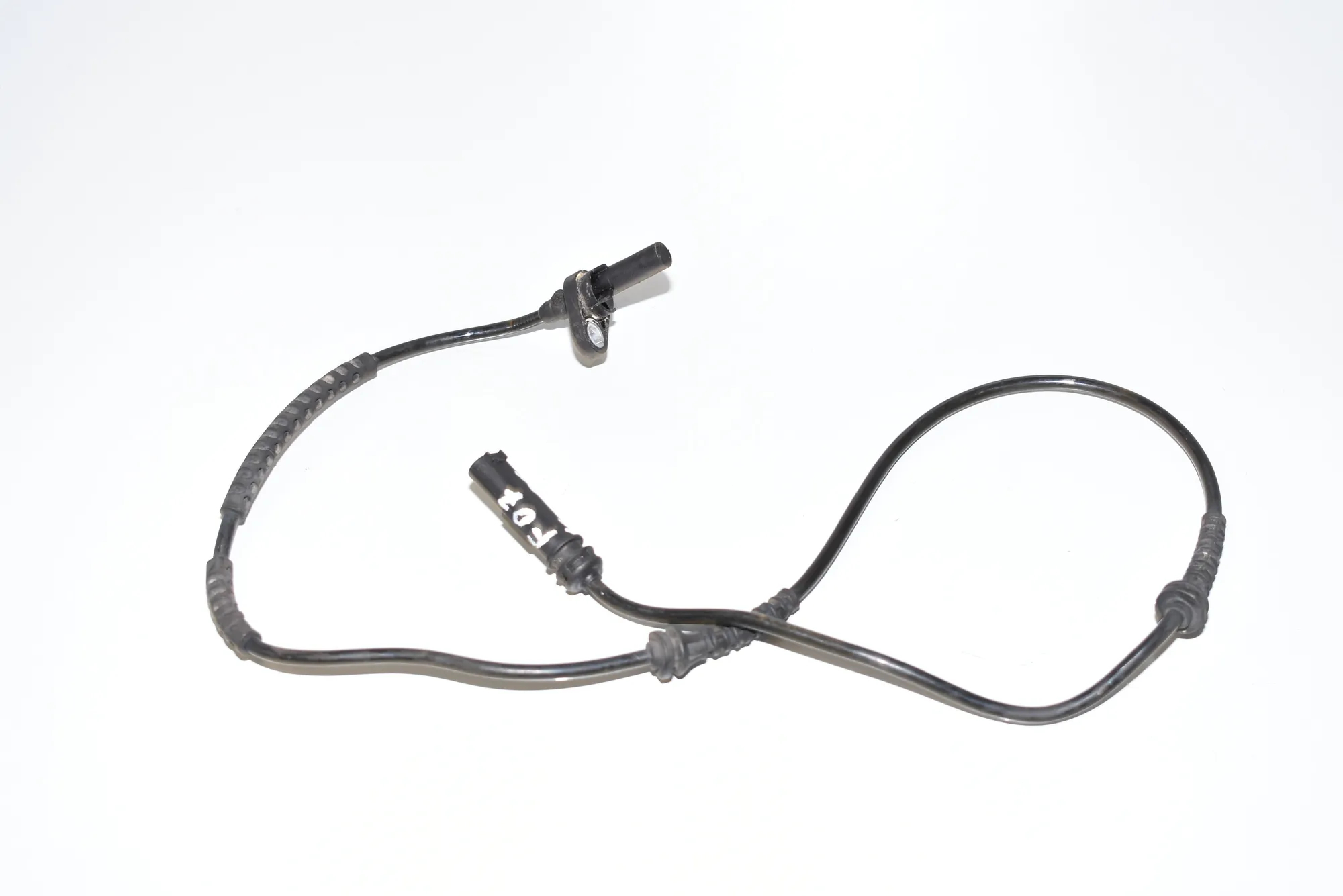 Front Left ABS Sensor – OEM 0265007981 · BMW 5 Gran Turismo (F07) 530 d 2010 – 3
