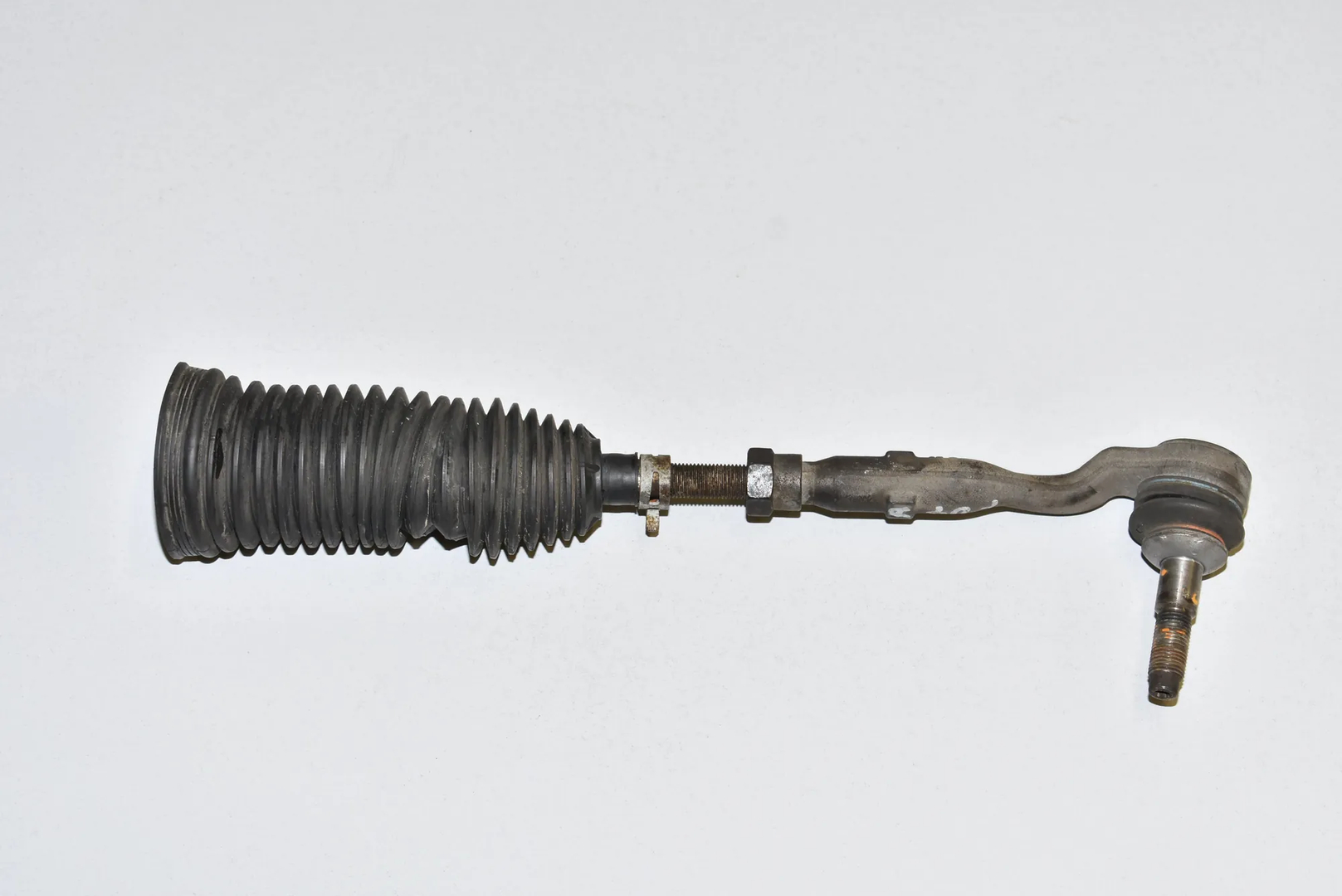 Right Side Steering Tie Rod – OEM 32106784719 · BMW 5 Gran Turismo (F07) 530 d 2010 – 2