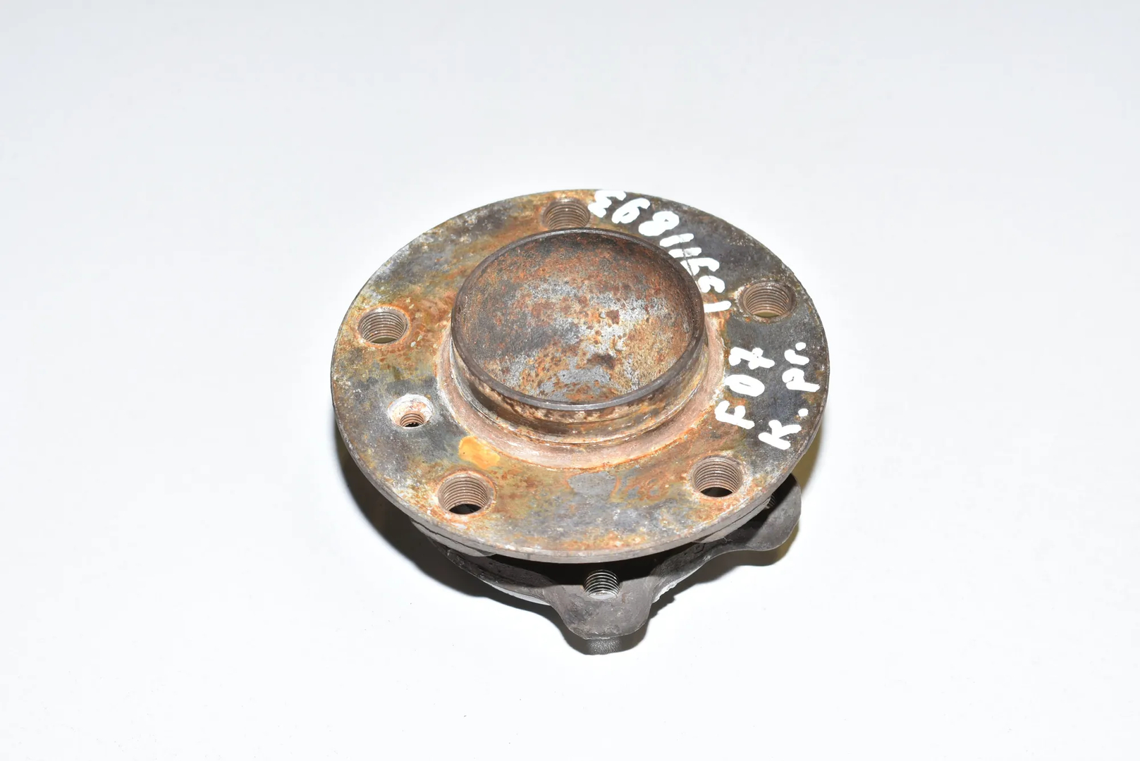 Front Left Wheel Bearing – OEM 31206872888 · BMW 5 Gran Turismo (F07) 530 d 2010 – 2