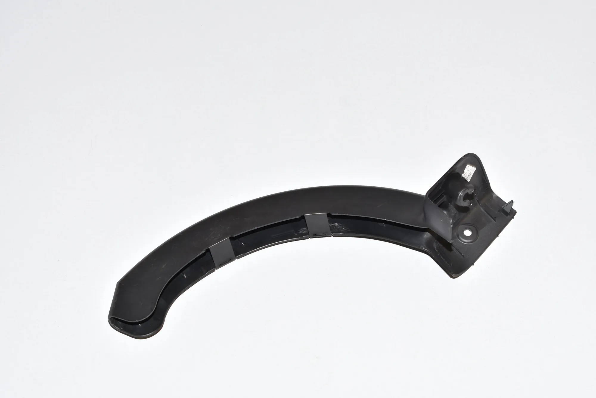 Trunk Boot Trim – OEM 51497371811 · BMW 7 (G11, G12) BMW 7 (G11, G12) 740 e, Le xDrive 2019 – 3