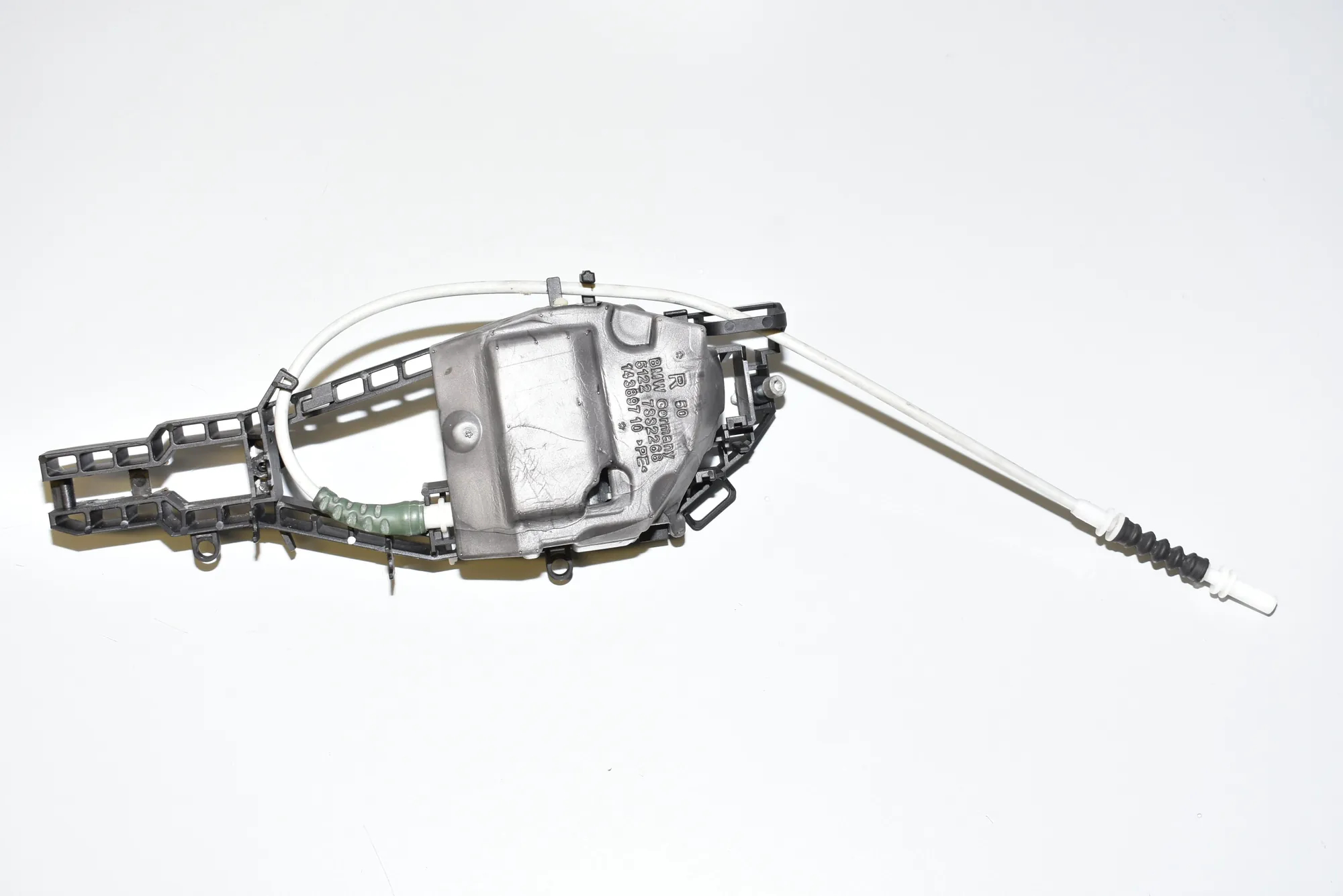 Rear Right Door Interior Handle Frame – OEM 7259836 · BMW 3 Touring (F31) 330 d xDrive 2016 – 2