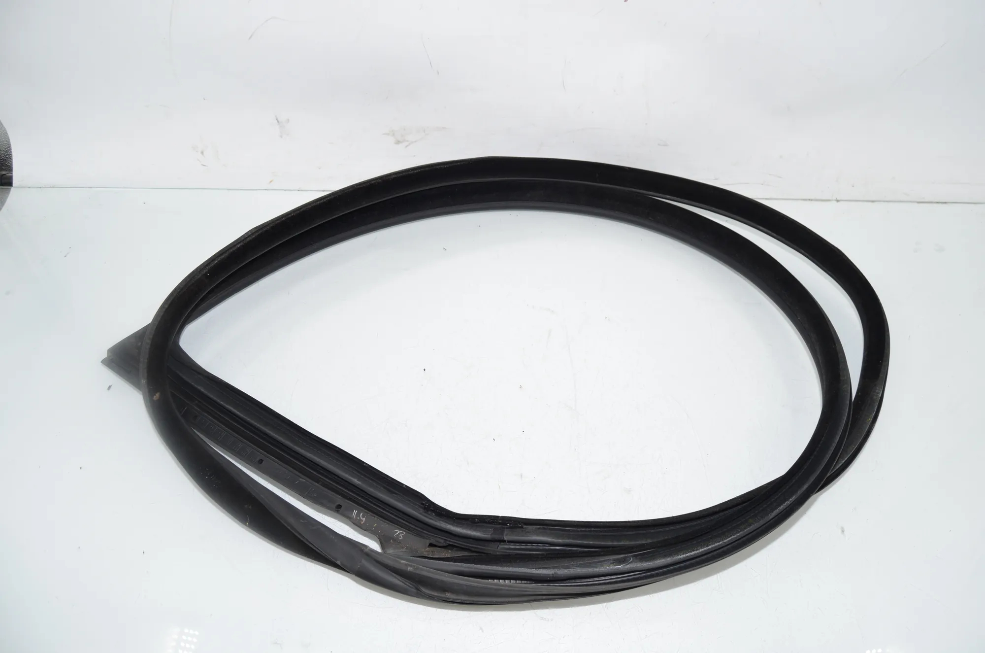 Front Left Door Seal Rubber – OEM 7369303 · BMW 4 Coupe (F32, F82) 430 d xDrive 2014 – 3