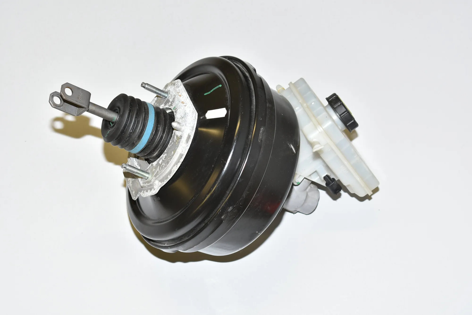 Brake Servo Booster – OEM 6857870 · BMW X3 (F25) xDrive 20 d 2013 – 3