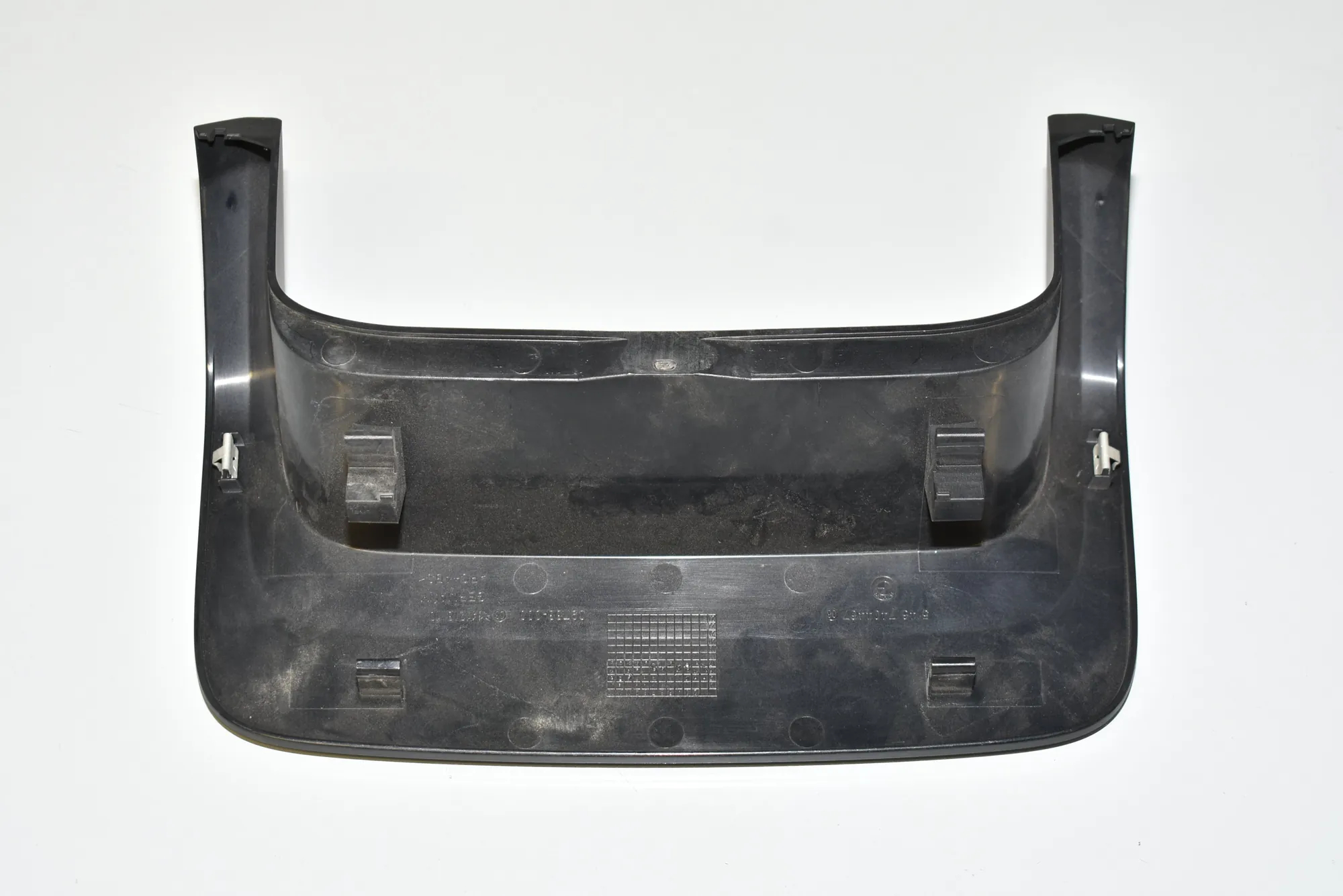 Steering Mechanism Trim – OEM 9311975 · BMW 7 (G11, G12) BMW 7 (G11, G12) 745 Le Plug-in-Hybrid xDrive 2020 – 3