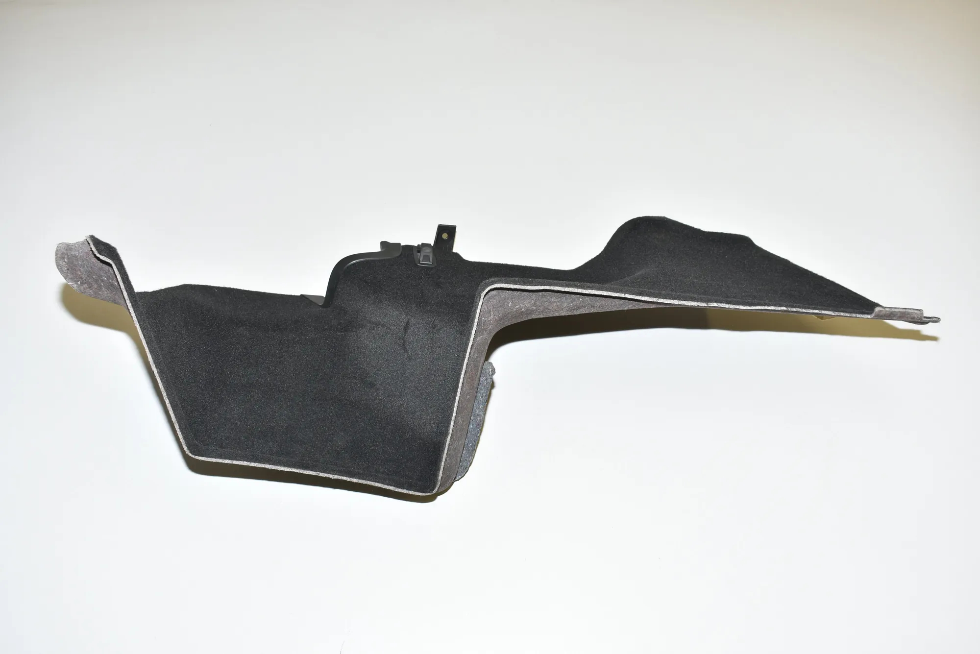 Left Side Trunk Trim – OEM 51477345609 · BMW 7 (G11, G12) BMW 7 (G11, G12) 745 Le Plug-in-Hybrid xDrive 2020 – 2