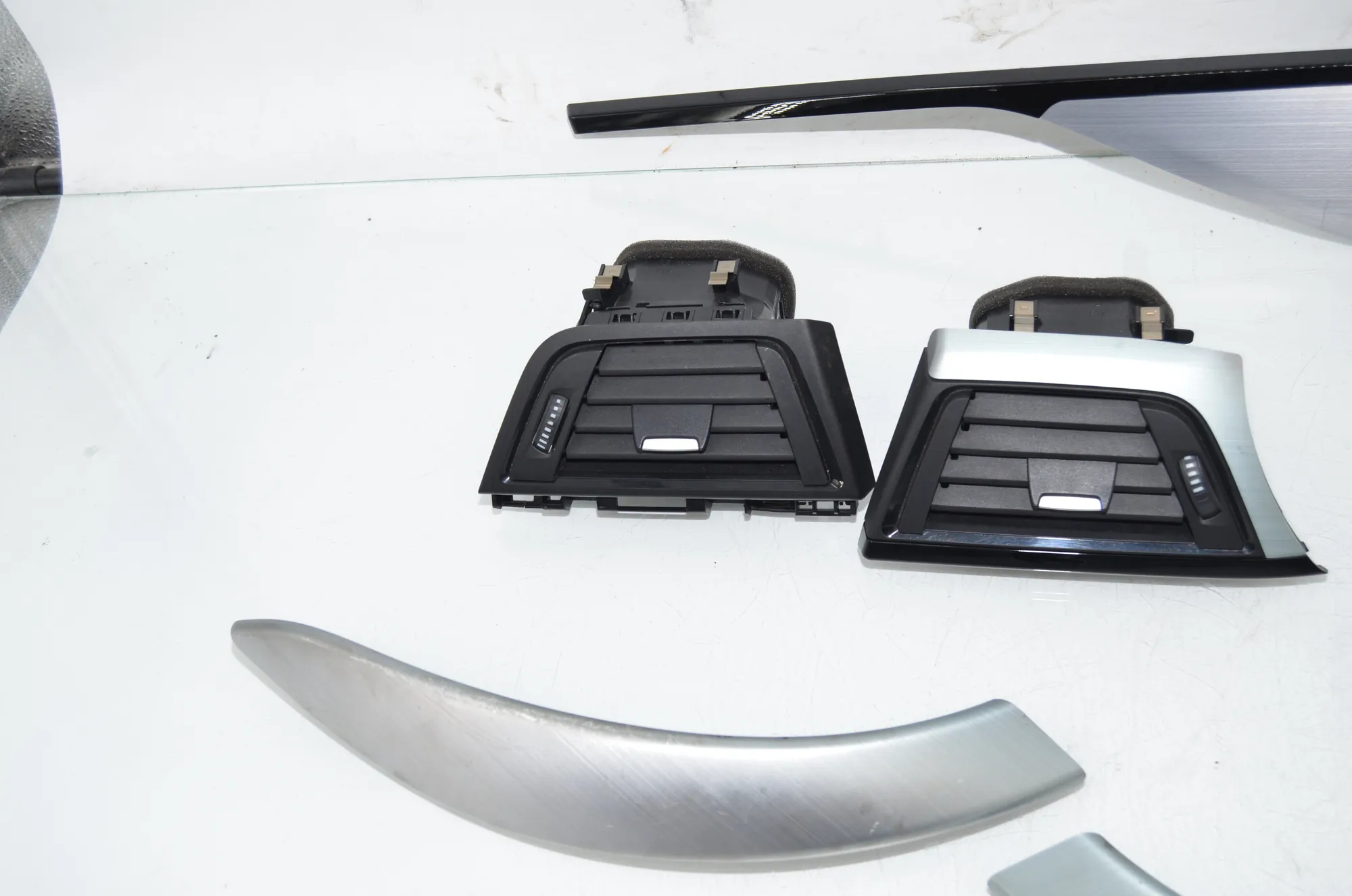 Interior Trim Strips Kit – OEM 9218549 · BMW 4 Coupe (F32, F82) 430 d xDrive 2014 – 2