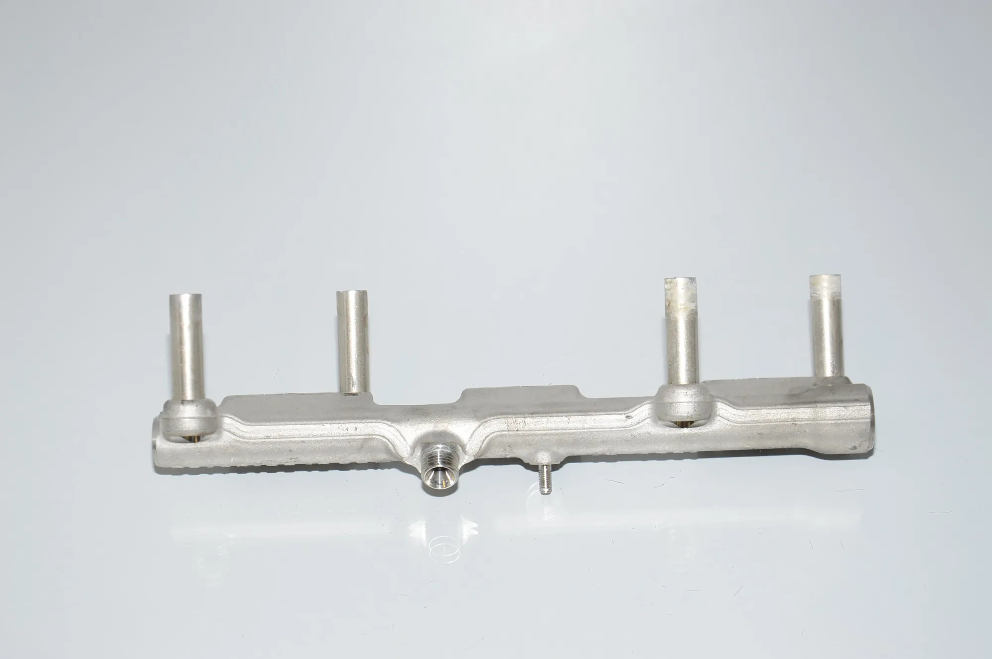 Fuel Rail – OEM 13538665635 · BMW 6 Gran Turismo (G32) (2017 - -) 640 i 2018 – 3