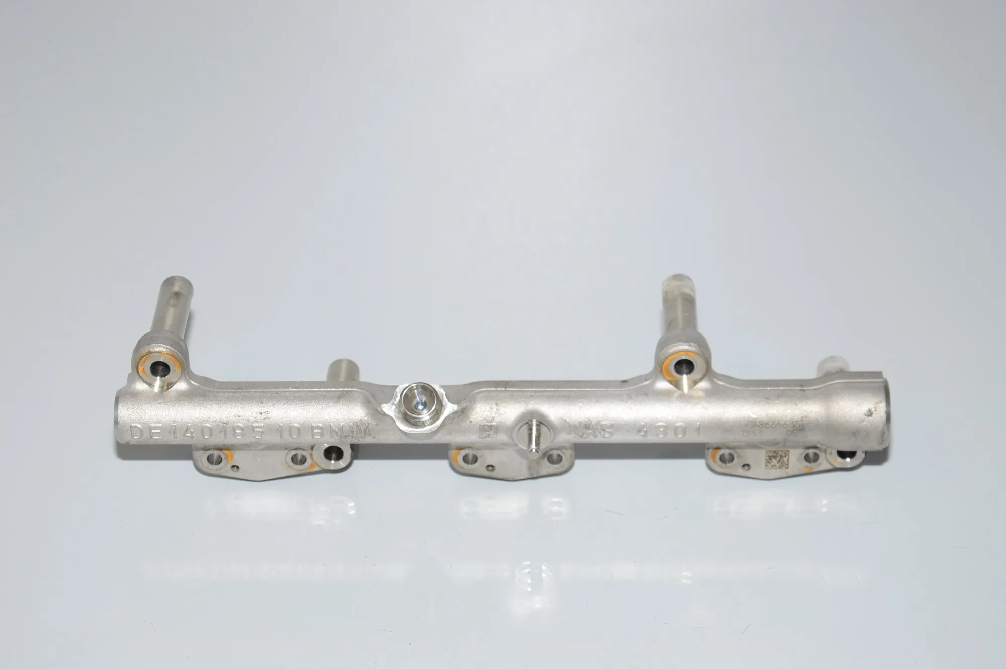 Fuel Rail – OEM 13538665635 · BMW 6 Gran Turismo (G32) (2017 - -) 640 i 2018 – 2