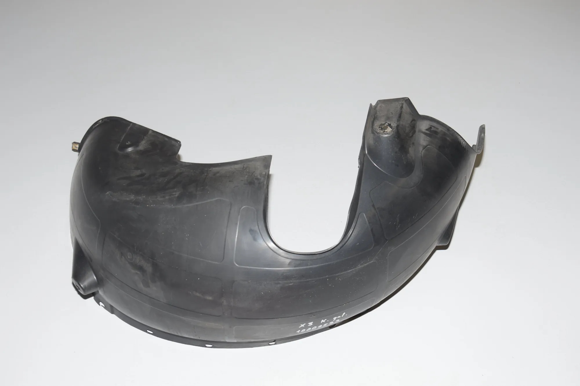 Rear Left Arch Liner – OEM 51713400057 · BMW X3 (E83) 3.0 i xDrive 2004 – 5