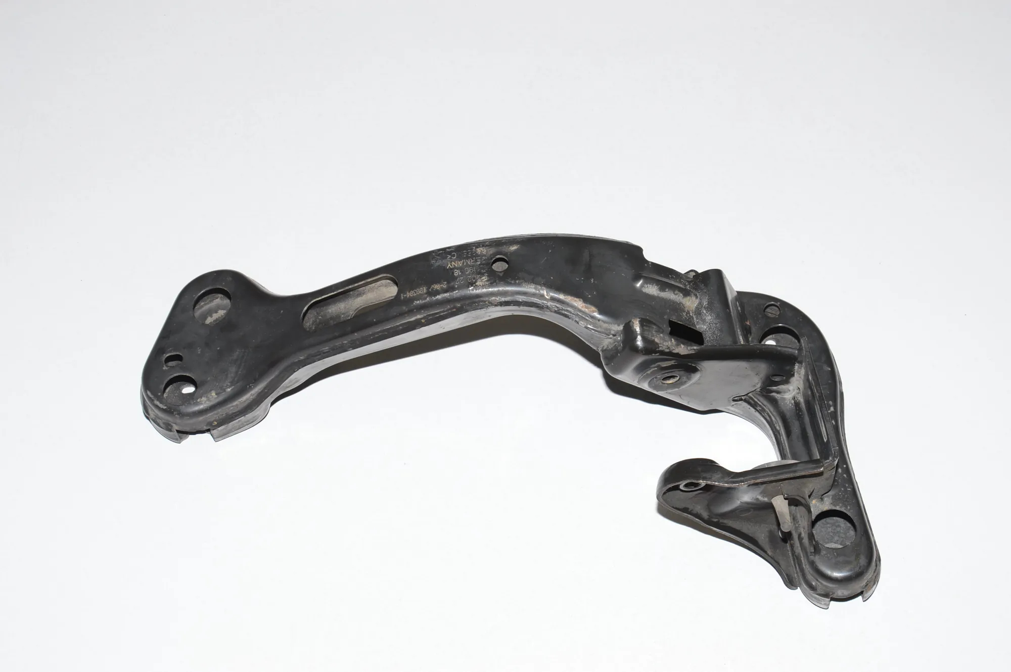 Gearbox Mount Bracket – OEM 22313402272 · BMW X3 (E83) 3.0 i xDrive 2004 – 2