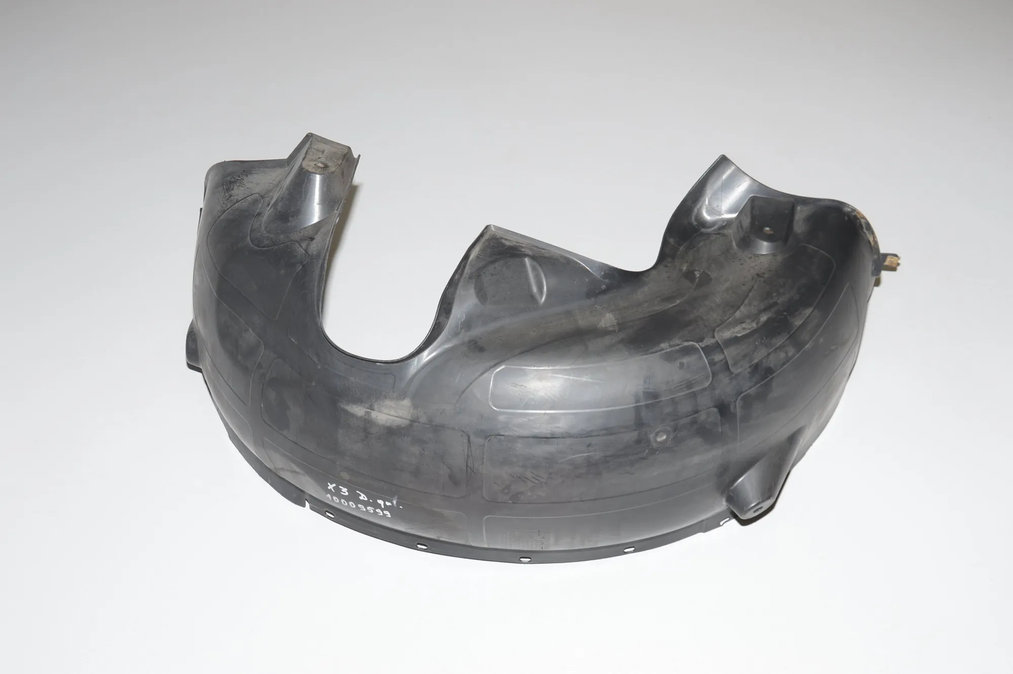 Rear Right Arch Liner – OEM 51713400058 · BMW X3 (E83) 3.0 i xDrive 2004 – 2