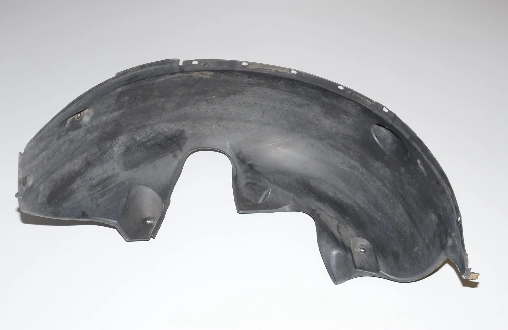 Rear Right Arch Liner – OEM 51713400058 · BMW X3 (E83) 3.0 i xDrive 2004