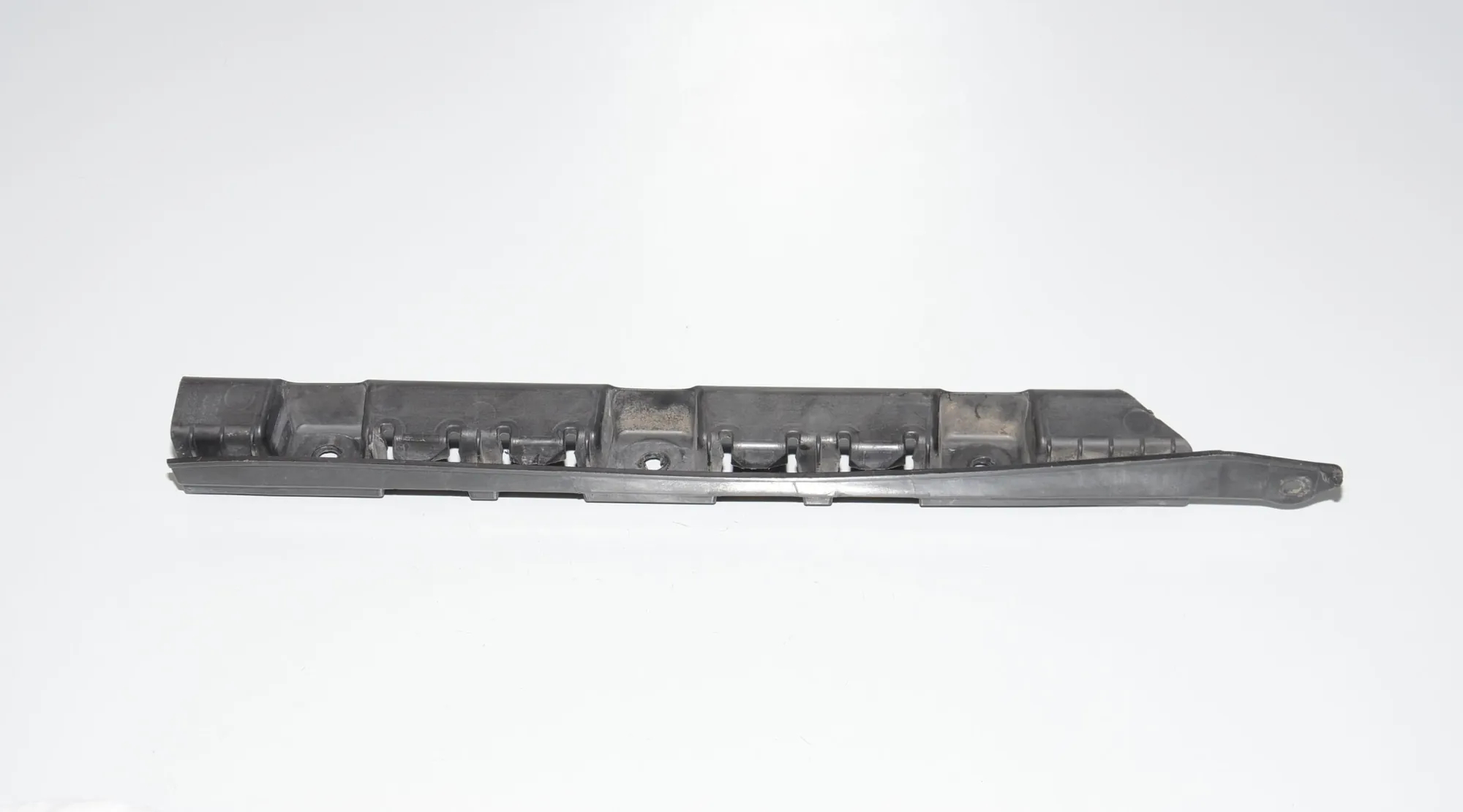 Rear Left Bumper Bracket – OEM 51123400953 · BMW X3 (E83) 3.0 i xDrive 2004 – 4