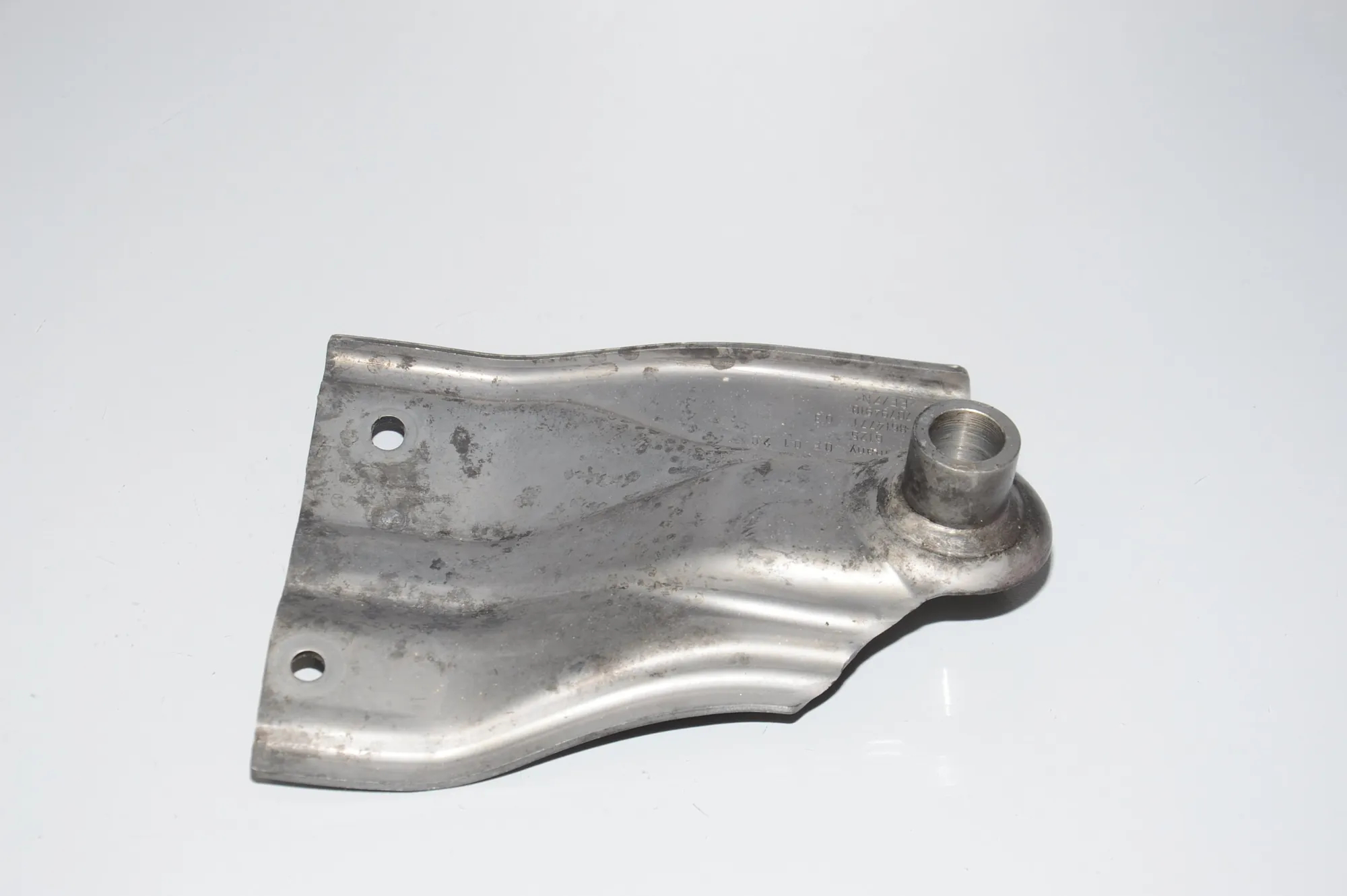 Bracket – OEM 61258614771 · BMW 7 (G11, G12) BMW 7 (G11, G12) 740 e, Le xDrive 2017
