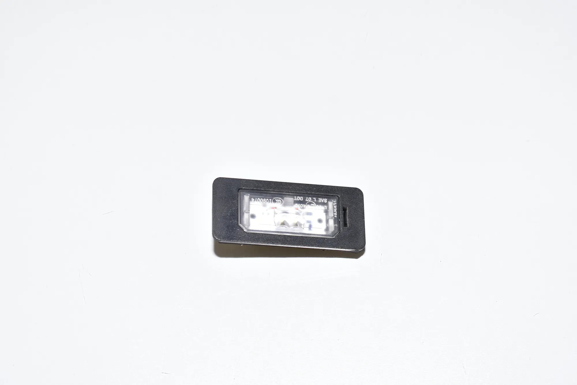 License Plate Lights – OEM 63267193293 · BMW 4 Coupe (F32, F82) BMW 4 Coupe (F32, F82) M4 2016