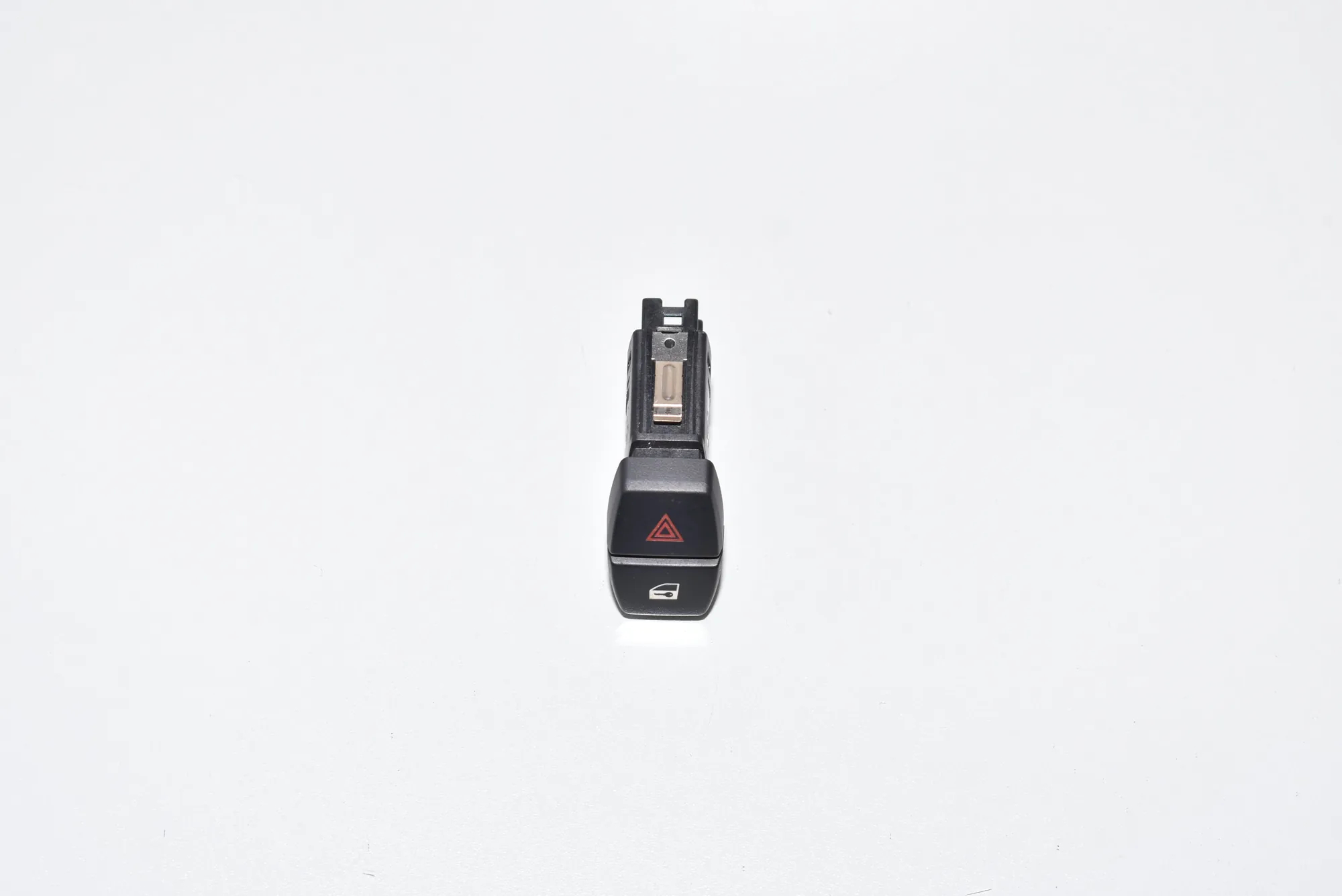 Hazard Button – OEM 61319161896 · BMW 5 Touring (F11) 520 d 2010