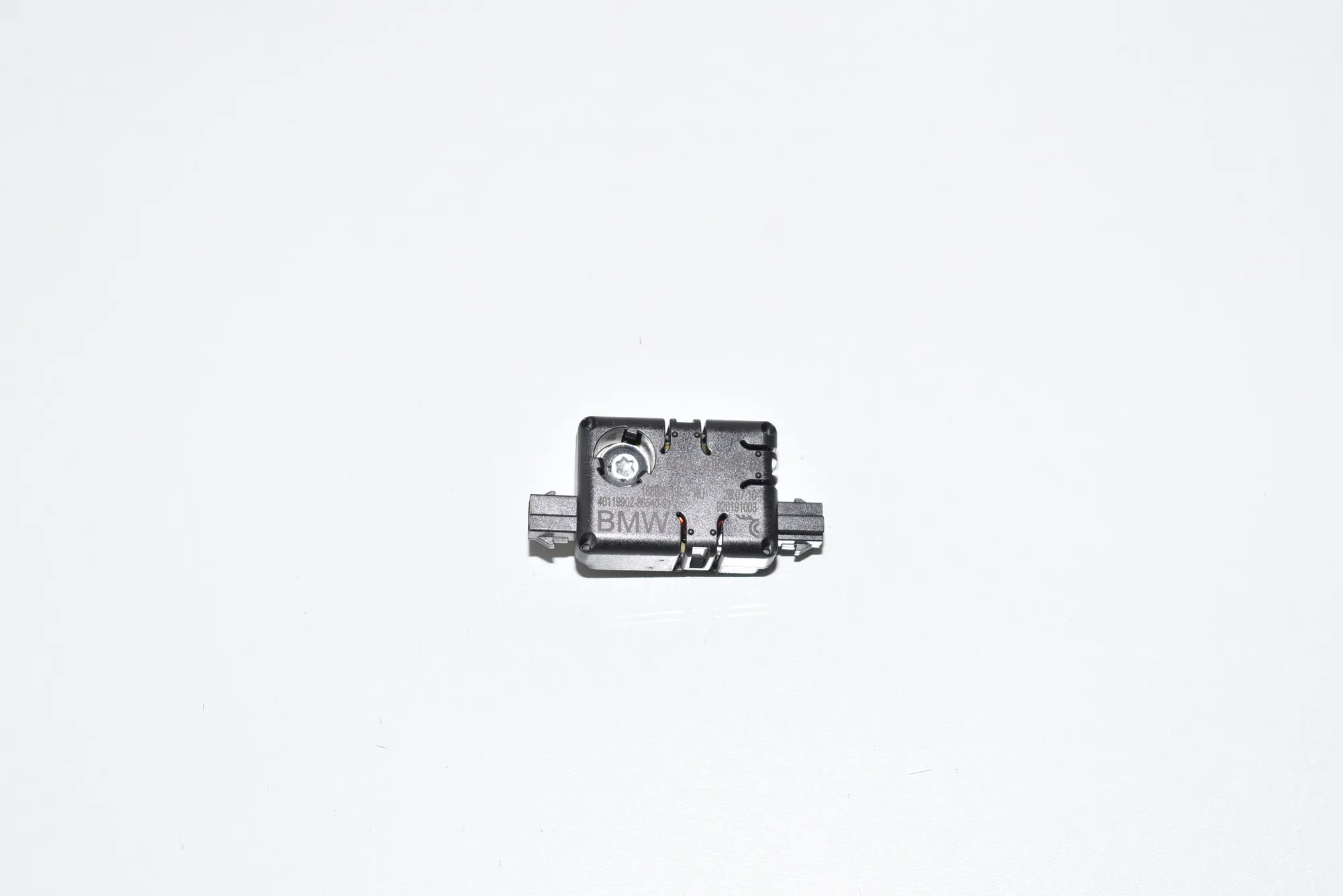 Antenna Amplifier – OEM 65209185474 · BMW 5 Touring (F11) 520 d 2010