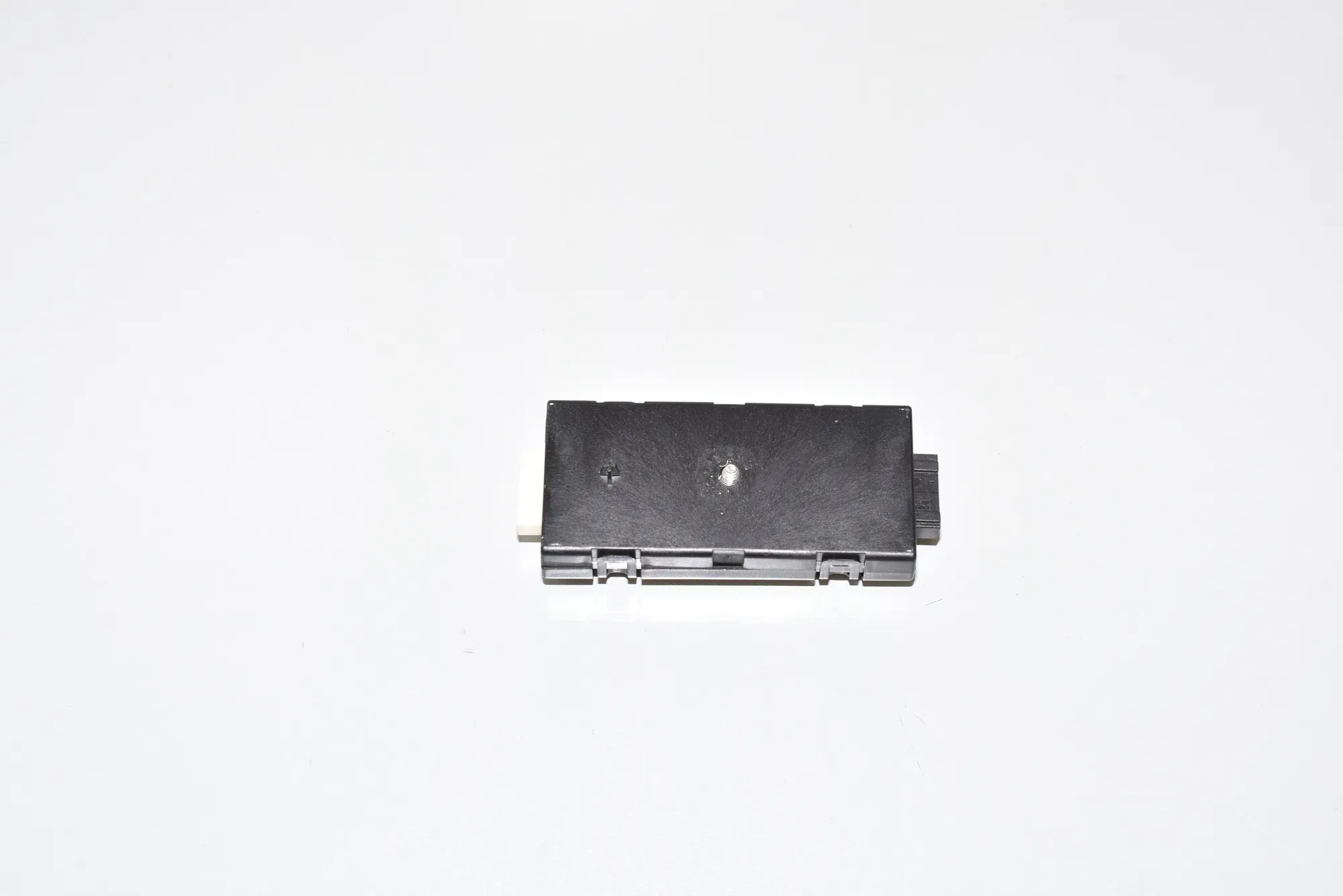 Antenna Amplifier – OEM 9199865 · BMW 5 Touring (F11) 520 d 2010 – 3