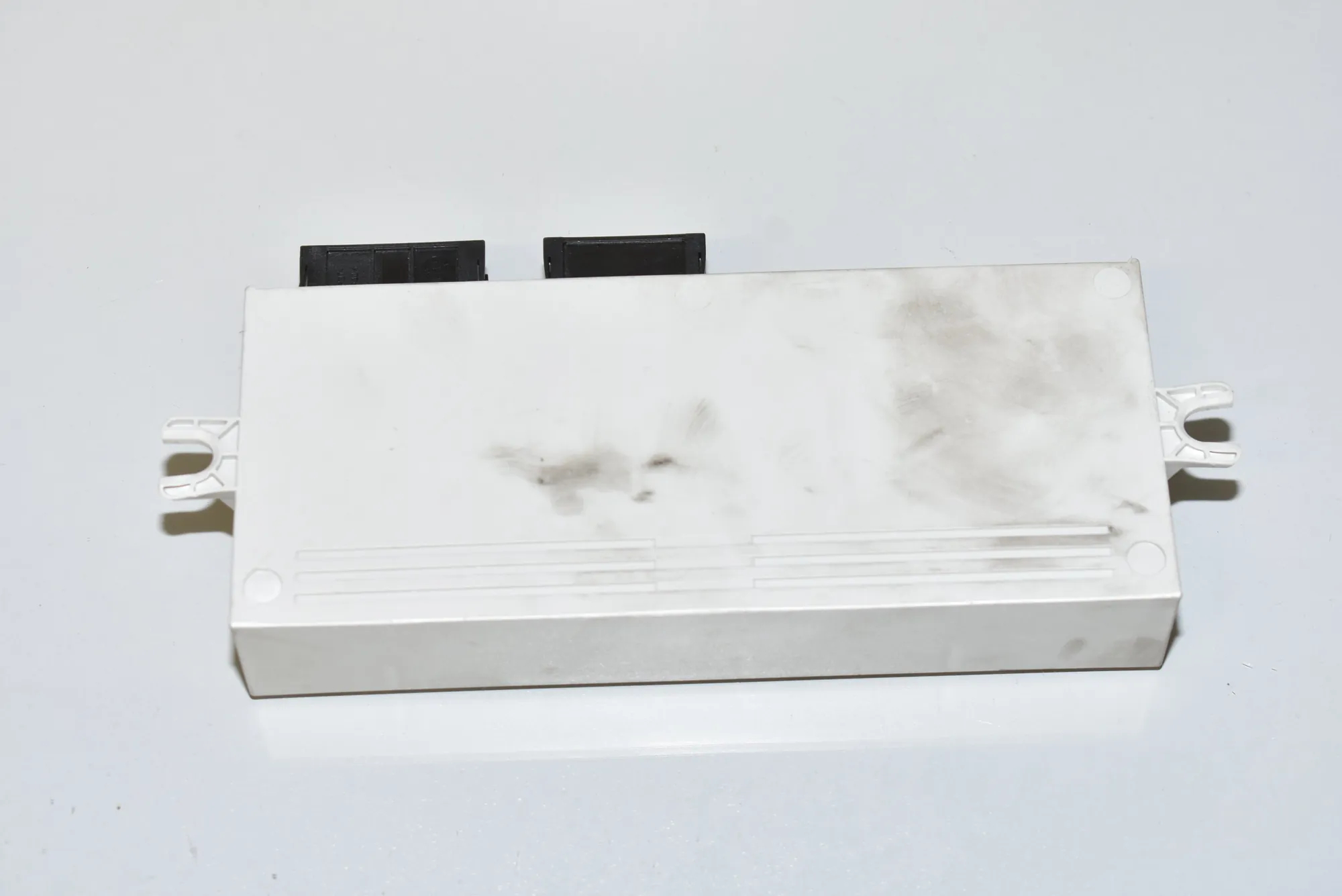 Tailgate Bootlid Control Unit – OEM 7304902 · BMW 5 Touring (F11) 520 d 2010 – 3