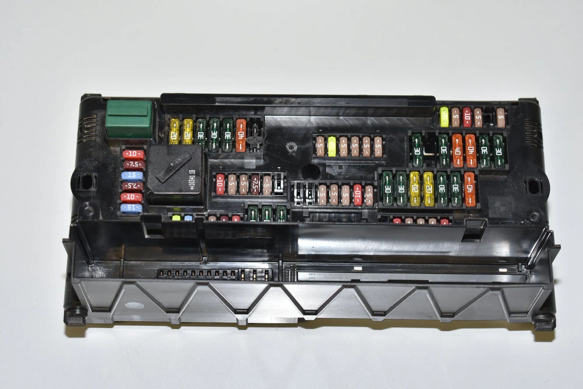 Fuse Box – OEM 9234421 · BMW 5 Touring (F11) 520 d 2010 – 2