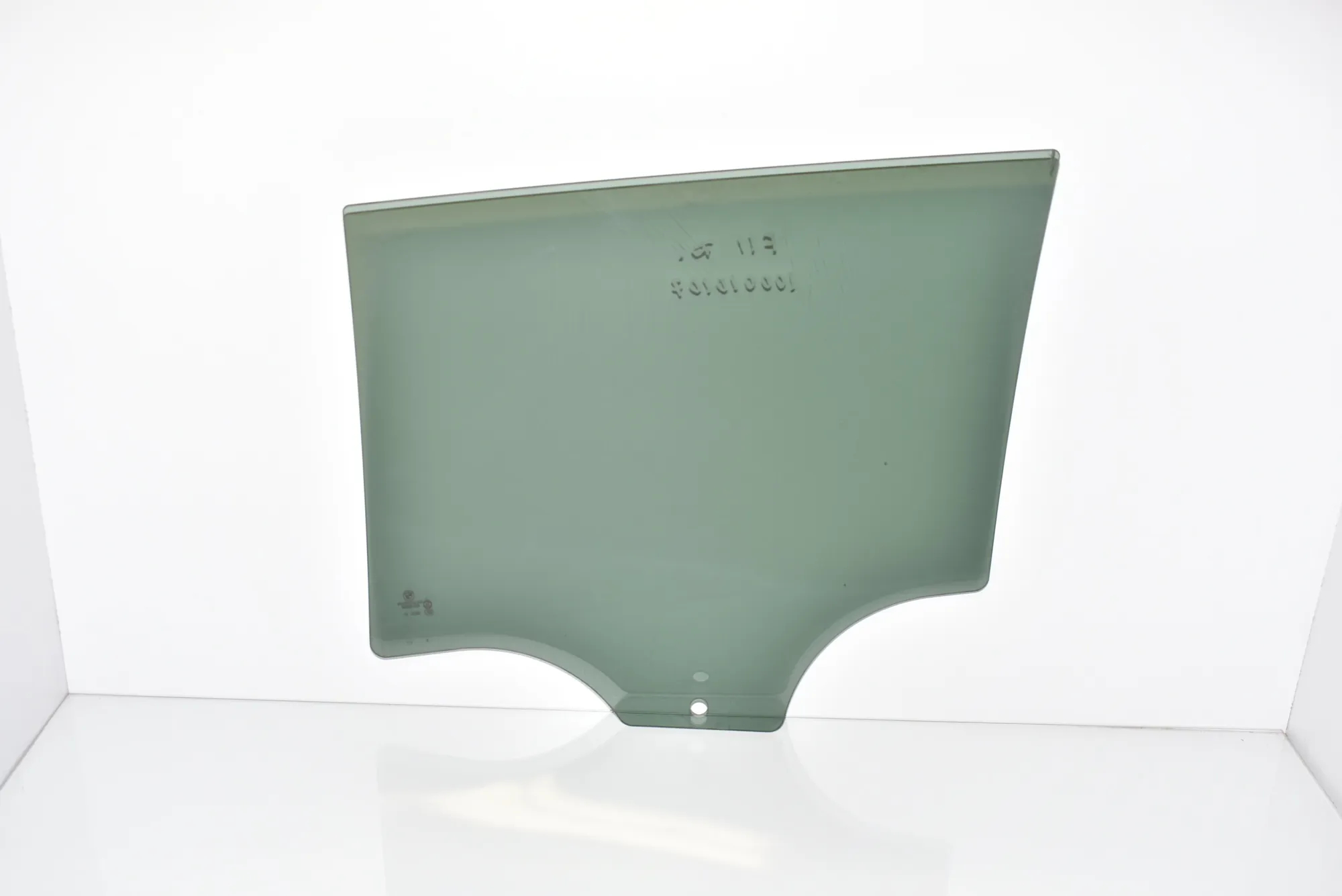 Rear Right Door Window – OEM 51357182126 · BMW 5 Touring (F11) 520 d 2010 – 2