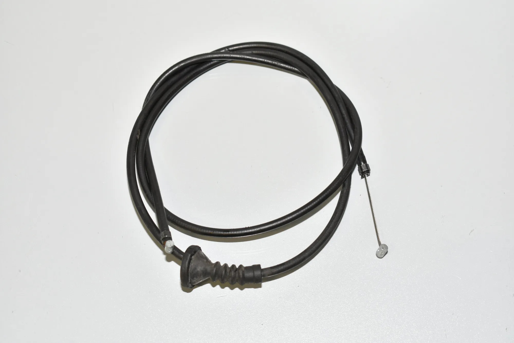 Bonnet Lock Cable – OEM 7255801 · BMW 5 Touring (F11) 520 d 2010 – 3