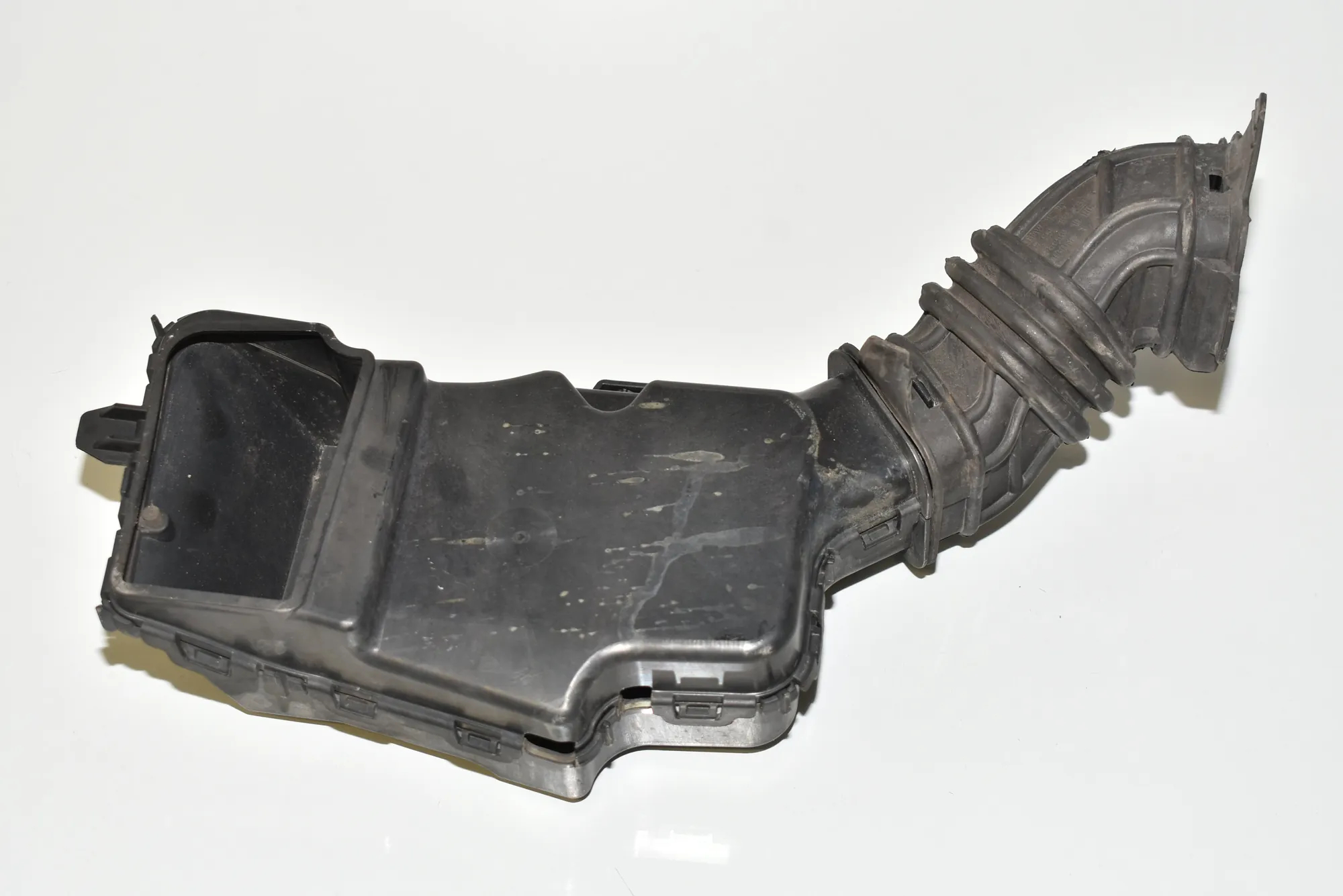 Other Body Parts – OEM 7555192 · BMW 5 Touring (F11) 520 d 2010 – 3