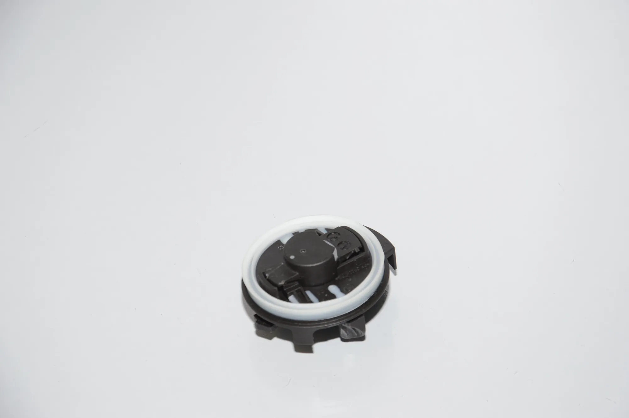 Front Right Impact Sensor – OEM 65779279391 · BMW 7 (G11, G12) BMW 7 (G11, G12) 745 Le Plug-in-Hybrid xDrive 2020 – 3
