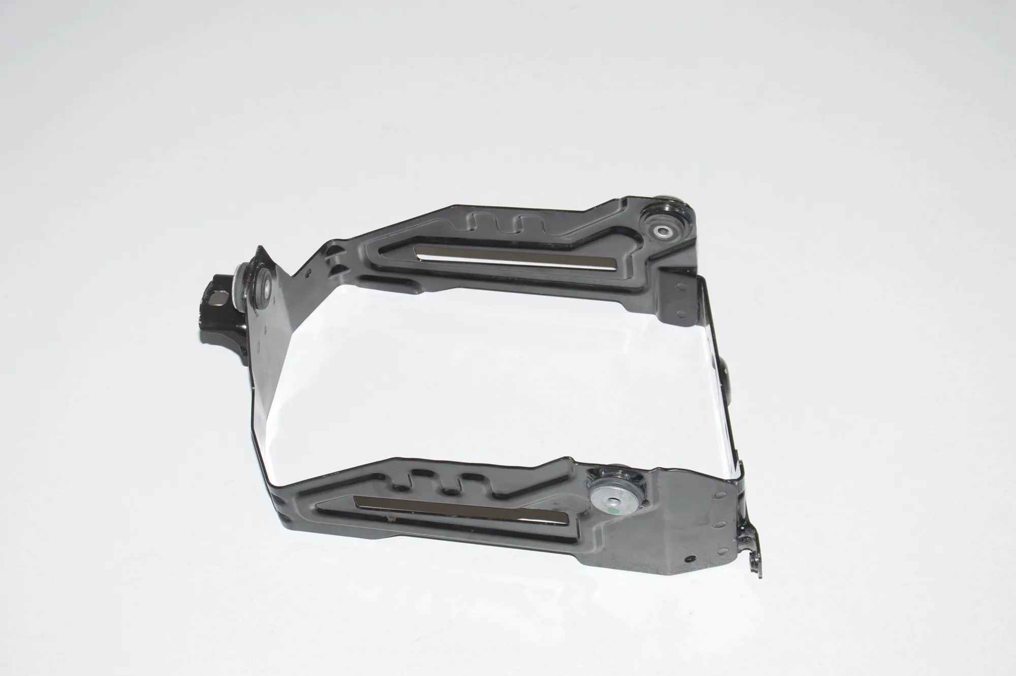 Other Body Parts – OEM 12908601904 · BMW 7 (G11, G12) BMW 7 (G11, G12) 745 Le Plug-in-Hybrid xDrive 2020 – 5