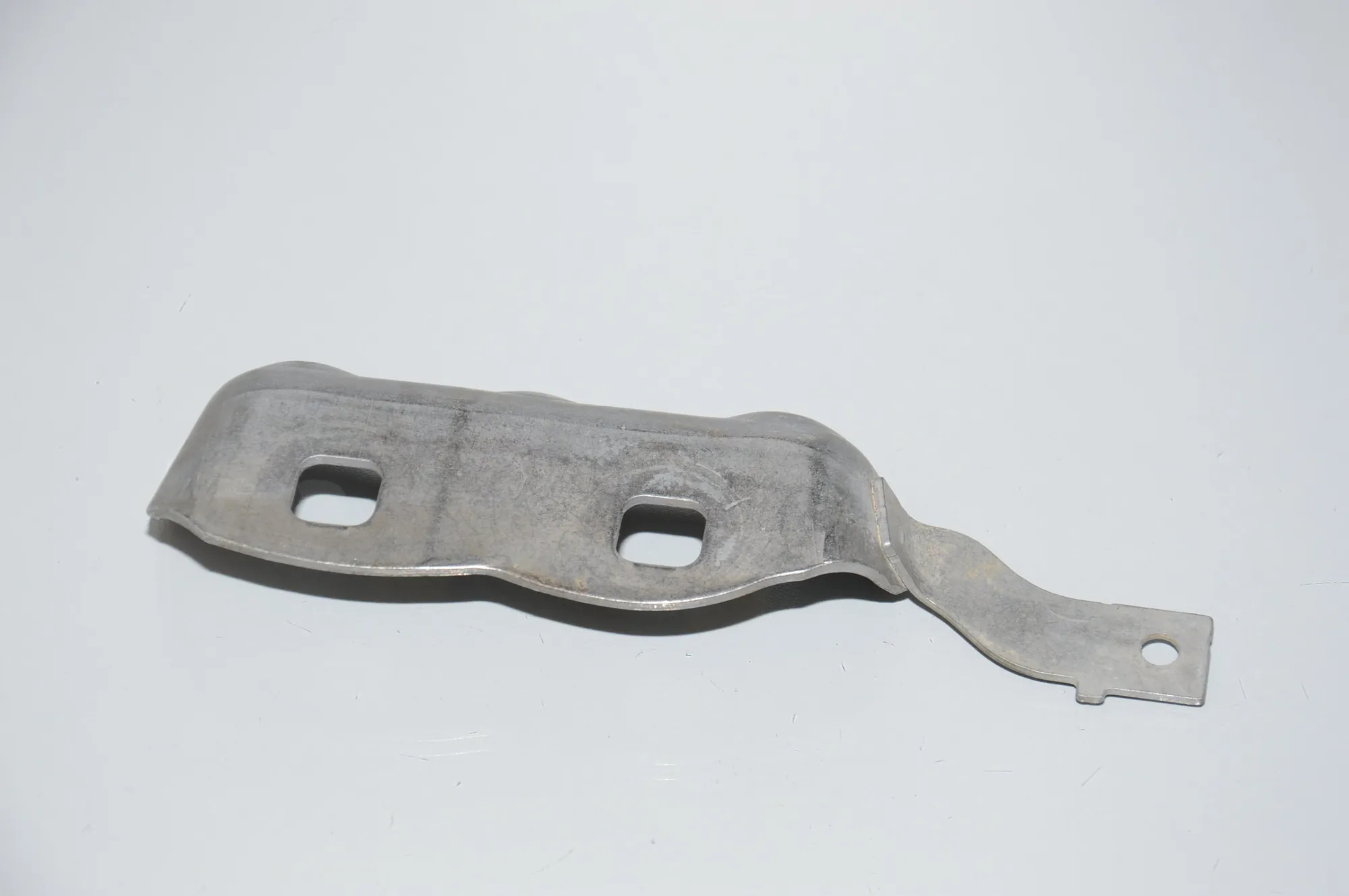 Bracket – OEM 61258624559 · BMW 3 (G20, G28) BMW 3 (G20, G28) 3 (G20) 330 e 2019 – 4