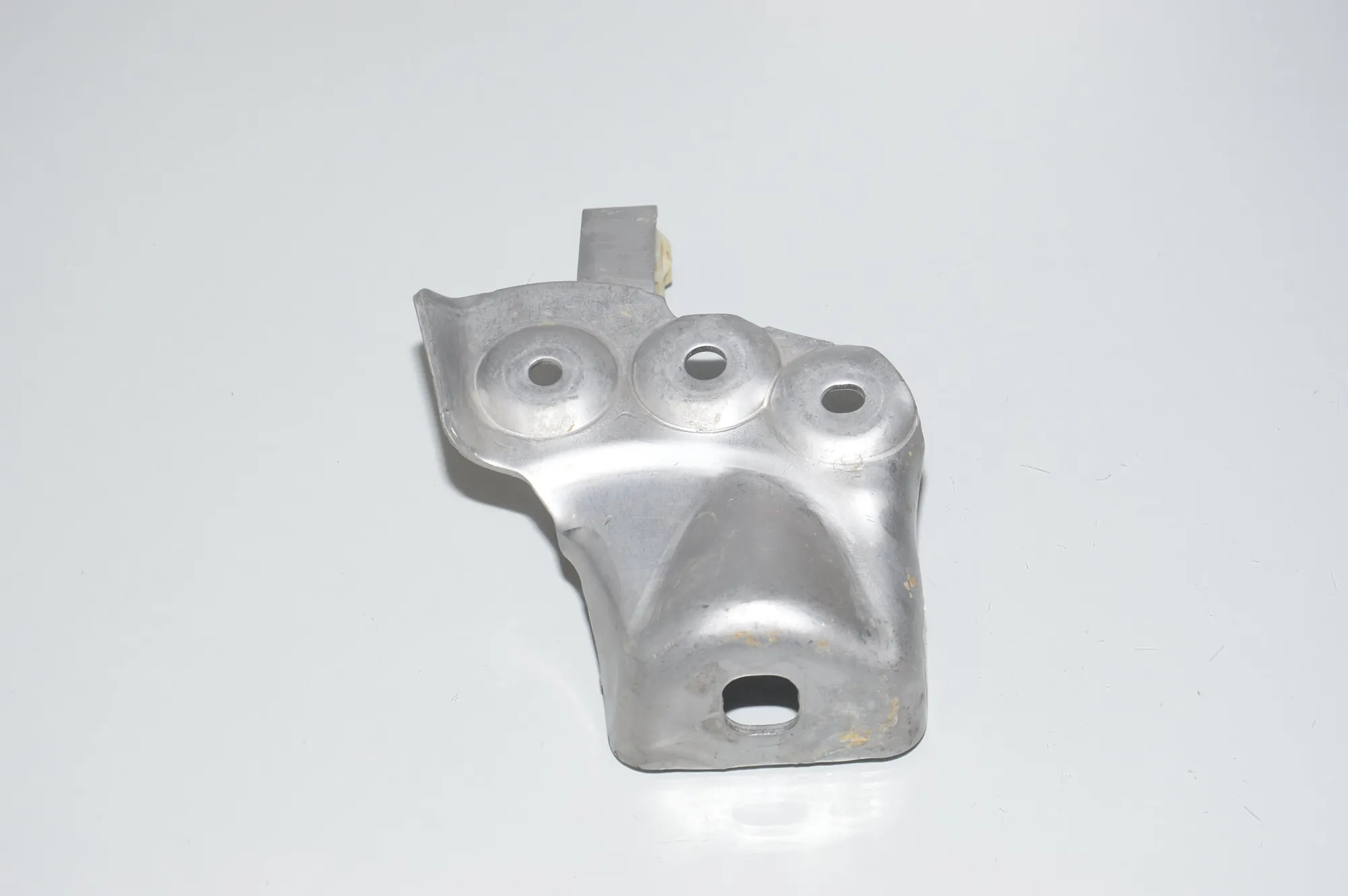 Bracket – OEM 61258642214 · BMW 3 (G20, G28) BMW 3 (G20, G28) 3 (G20) 330 e 2019 – 4