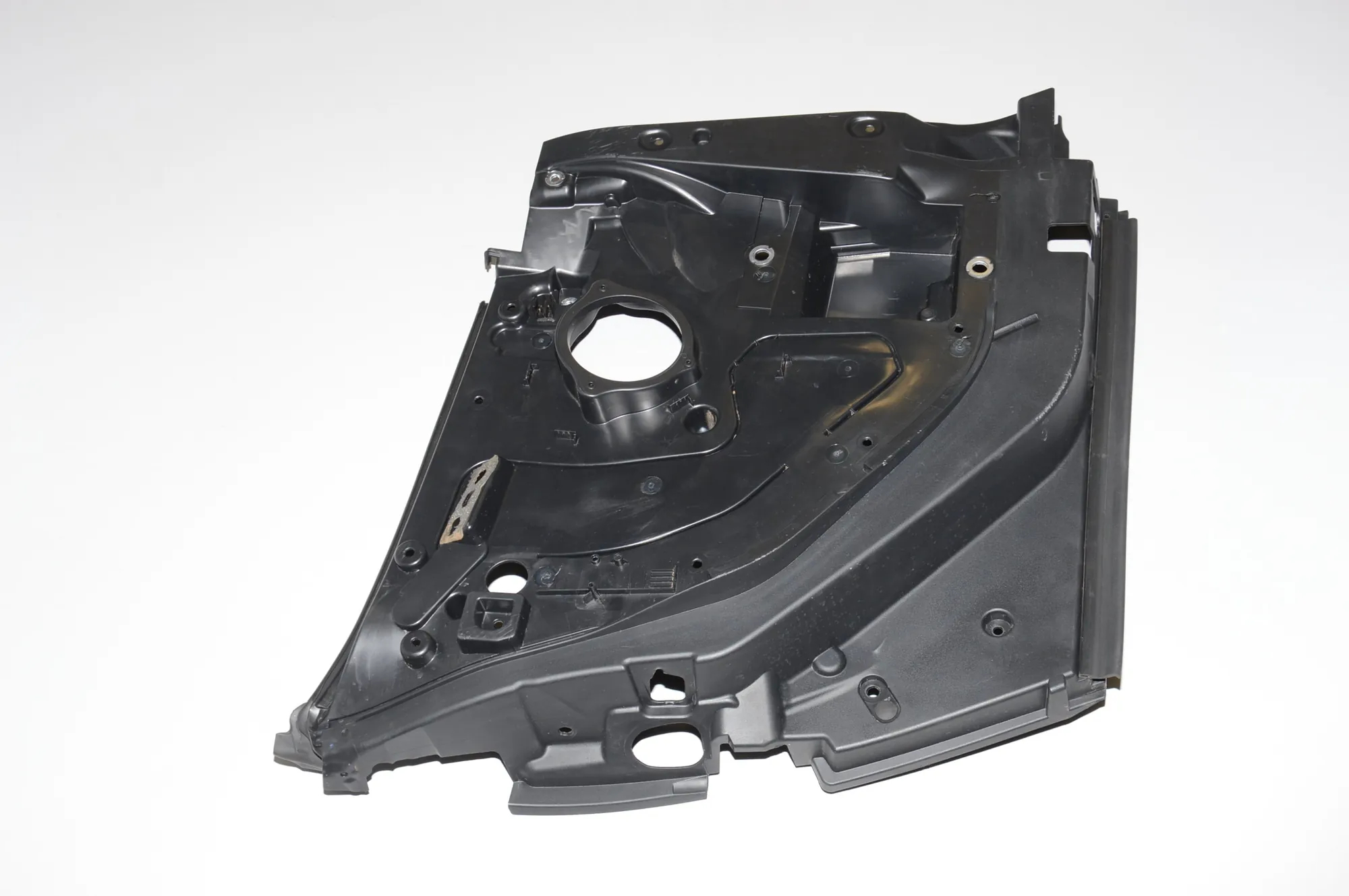 Rear Left Door Panel – OEM 7323769 · BMW i3 (I01) BMW i3 (I01) Electric 2019 – 2