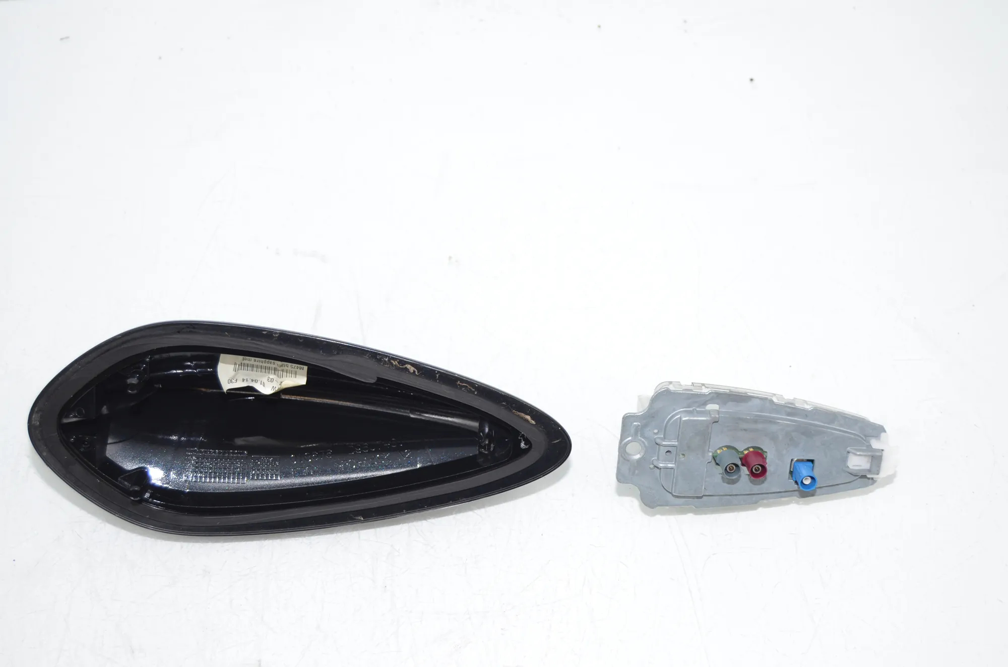 Antenna Trim – OEM 9226896 · BMW 4 Coupe (F32, F82) 430 d xDrive 2014 – 3
