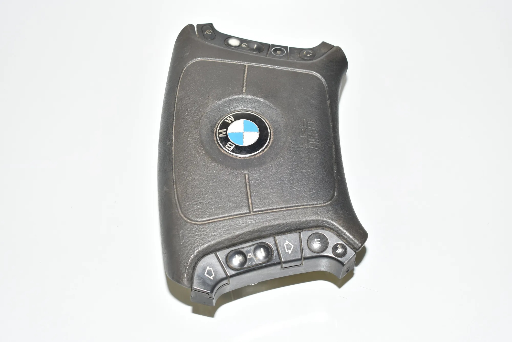 Steering Wheel Safety Bag SRS – OEM 32341095135 · BMW 5 (E39) BMW 5 (E39) 530 d 2000 – 2