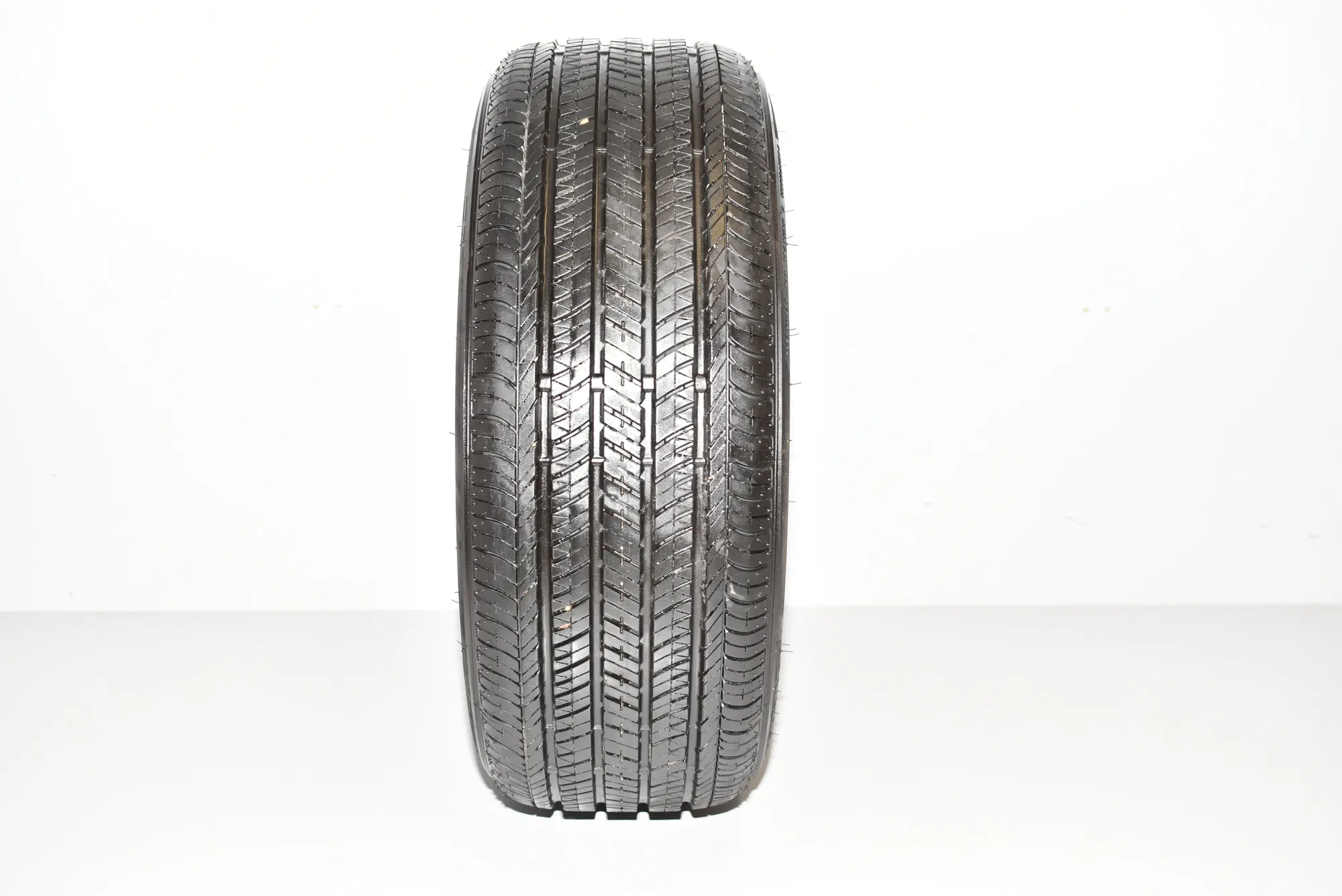 Tire · BMW 2 Coupe (F22, F87) BMW 2 Coupe (F22, F87) 230 i 2019