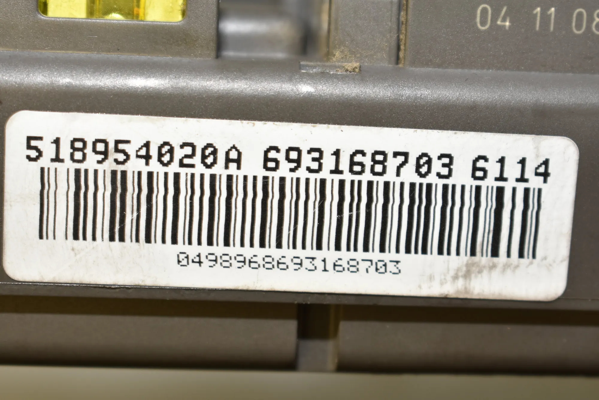 Fuse Box – OEM 6931687 · BMW X5 (E70) 3.0 sd 2009 – 4