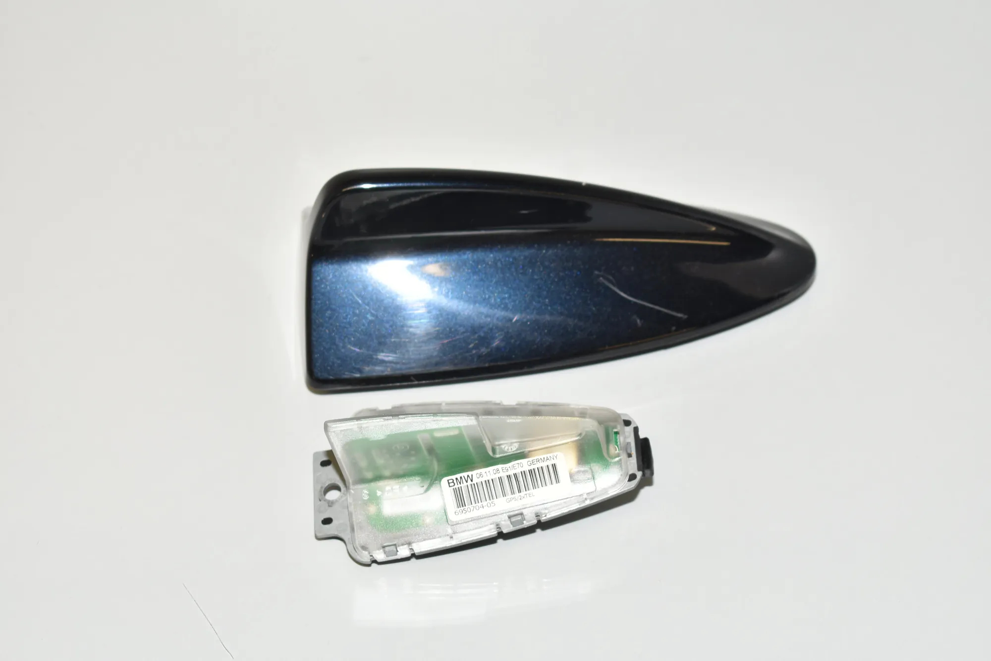 Antenna – OEM 6950704 · BMW X5 (E70) 3.0 sd 2009