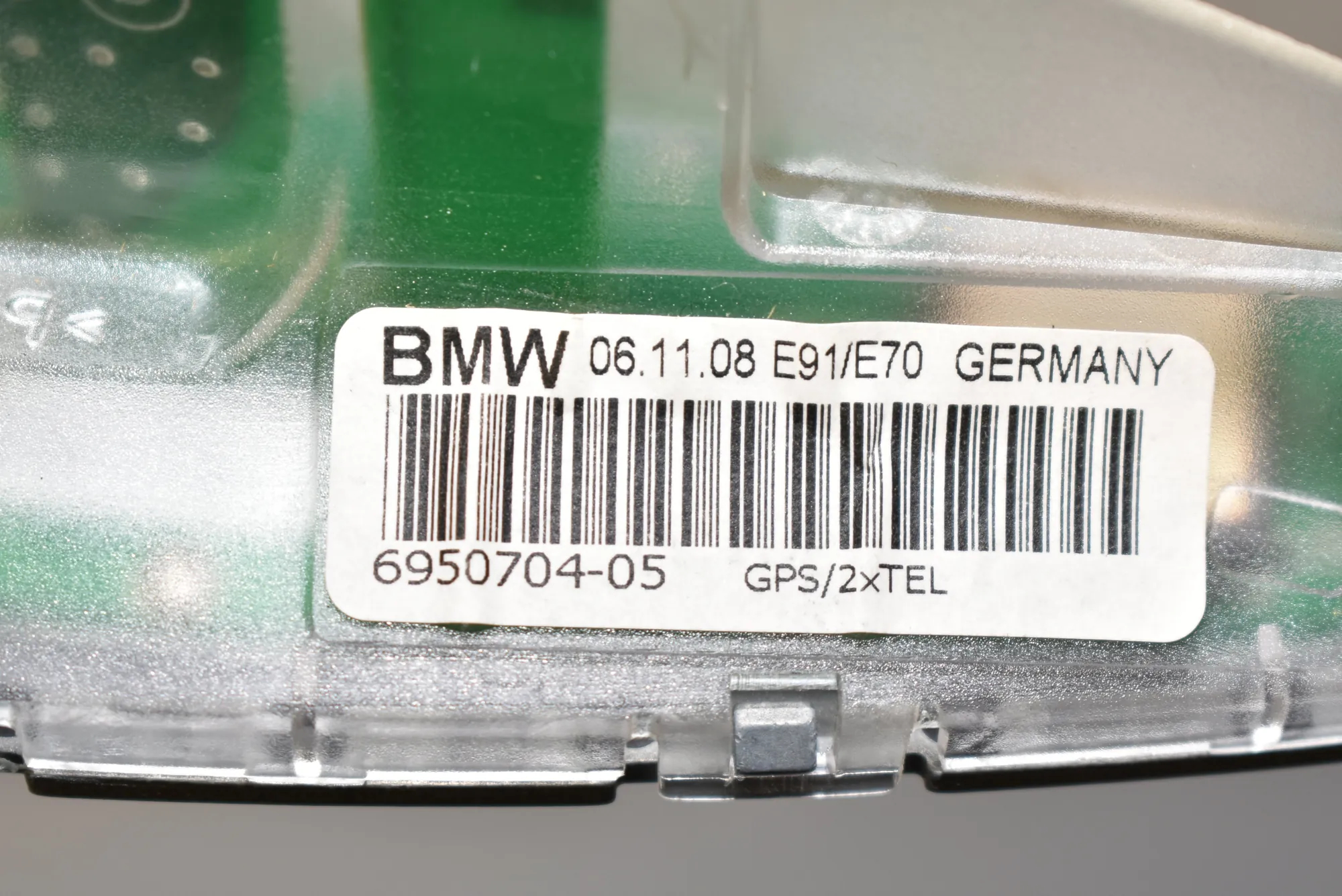 Antenna – OEM 6950704 · BMW X5 (E70) 3.0 sd 2009 – 5