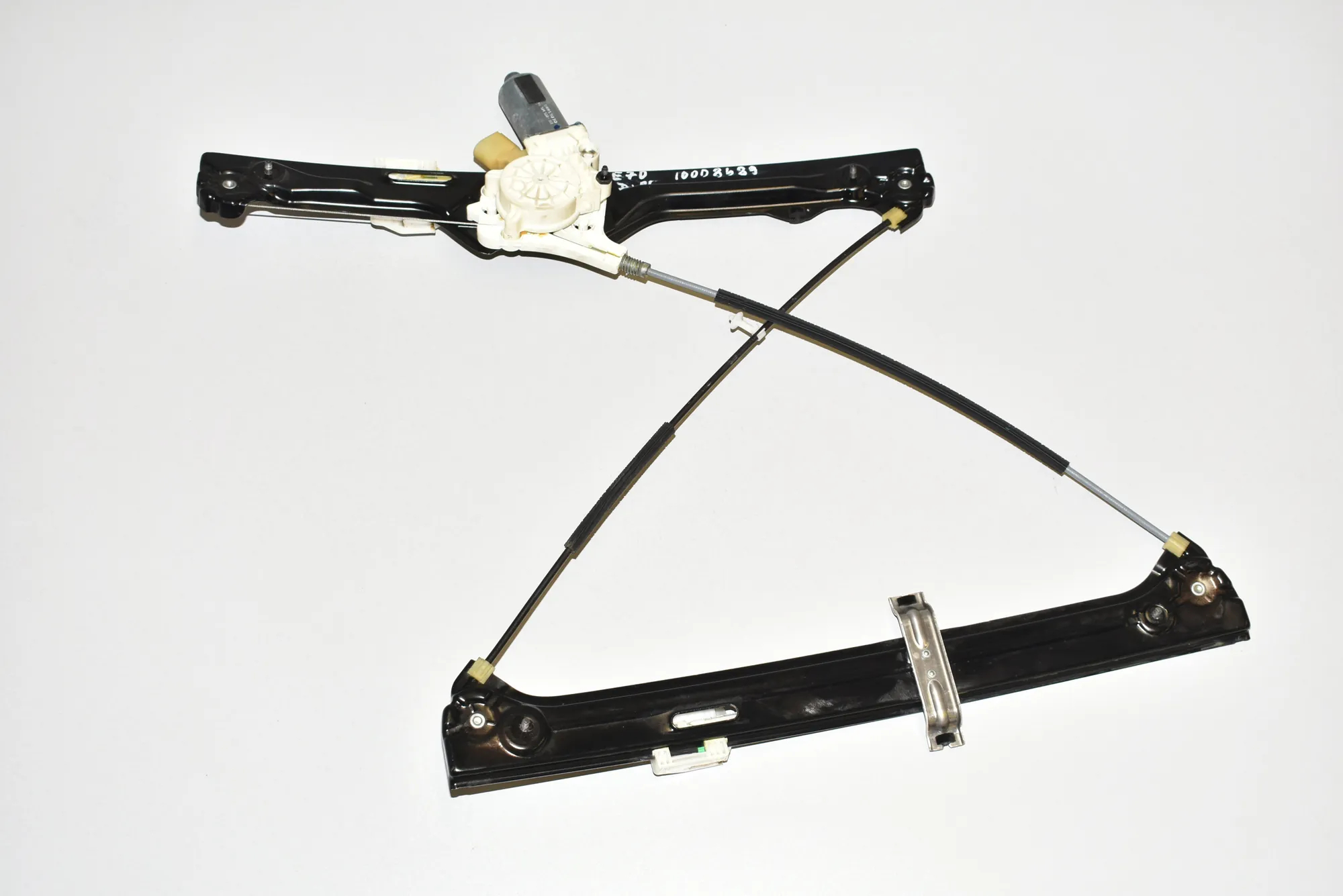 Front Right Door Window Regulator – OEM 6967262 · BMW X5 (E70) 3.0 sd 2009