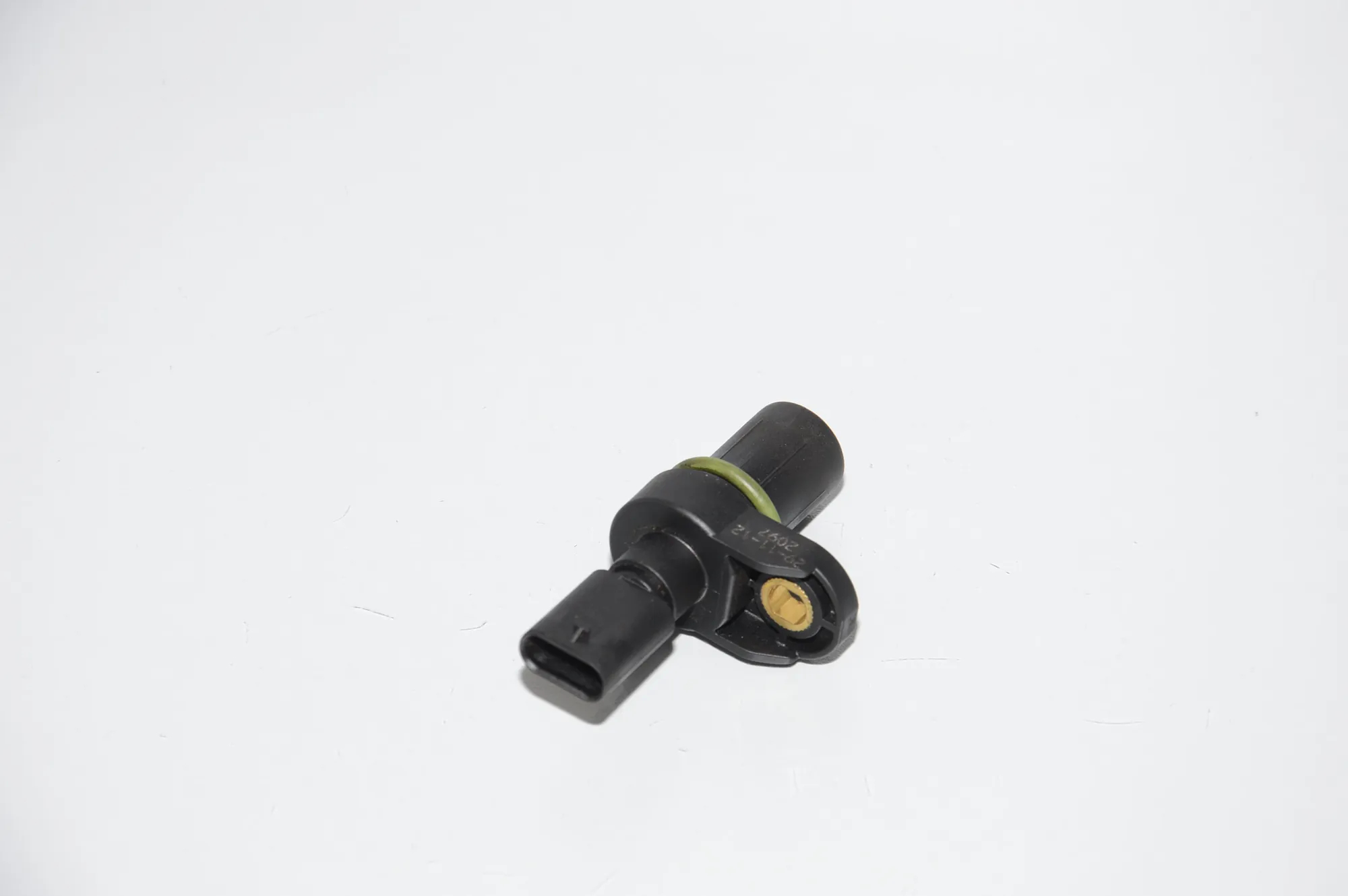 Camshaft Position Sensor – OEM 7803093 · BMW 3 Touring (F31) 330 d 2012 – 4
