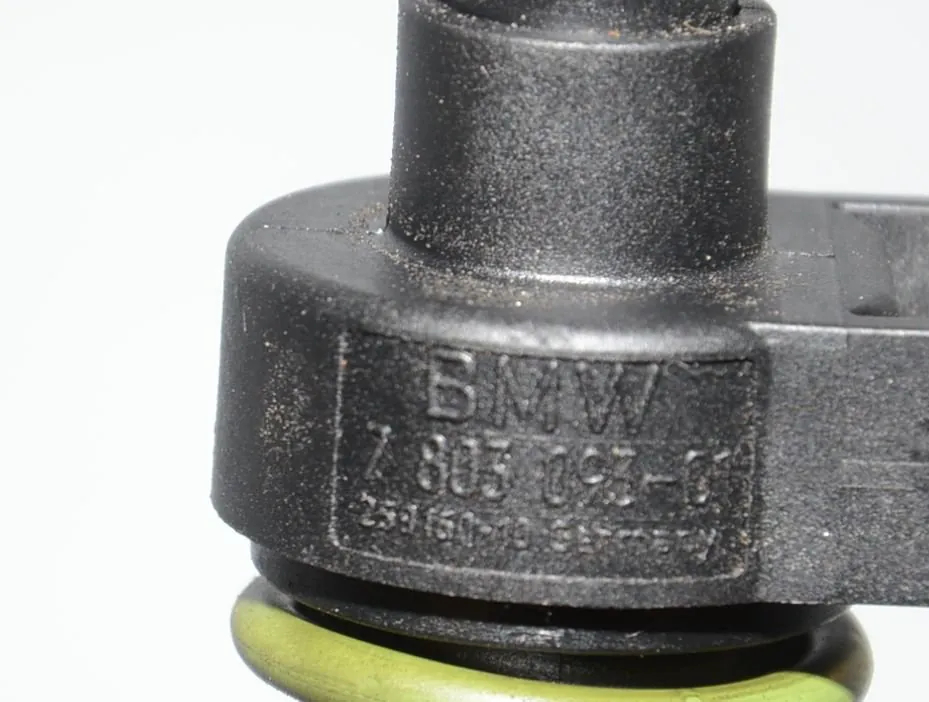 Camshaft Position Sensor – OEM 7803093 · BMW 3 Touring (F31) 330 d 2012 – 6