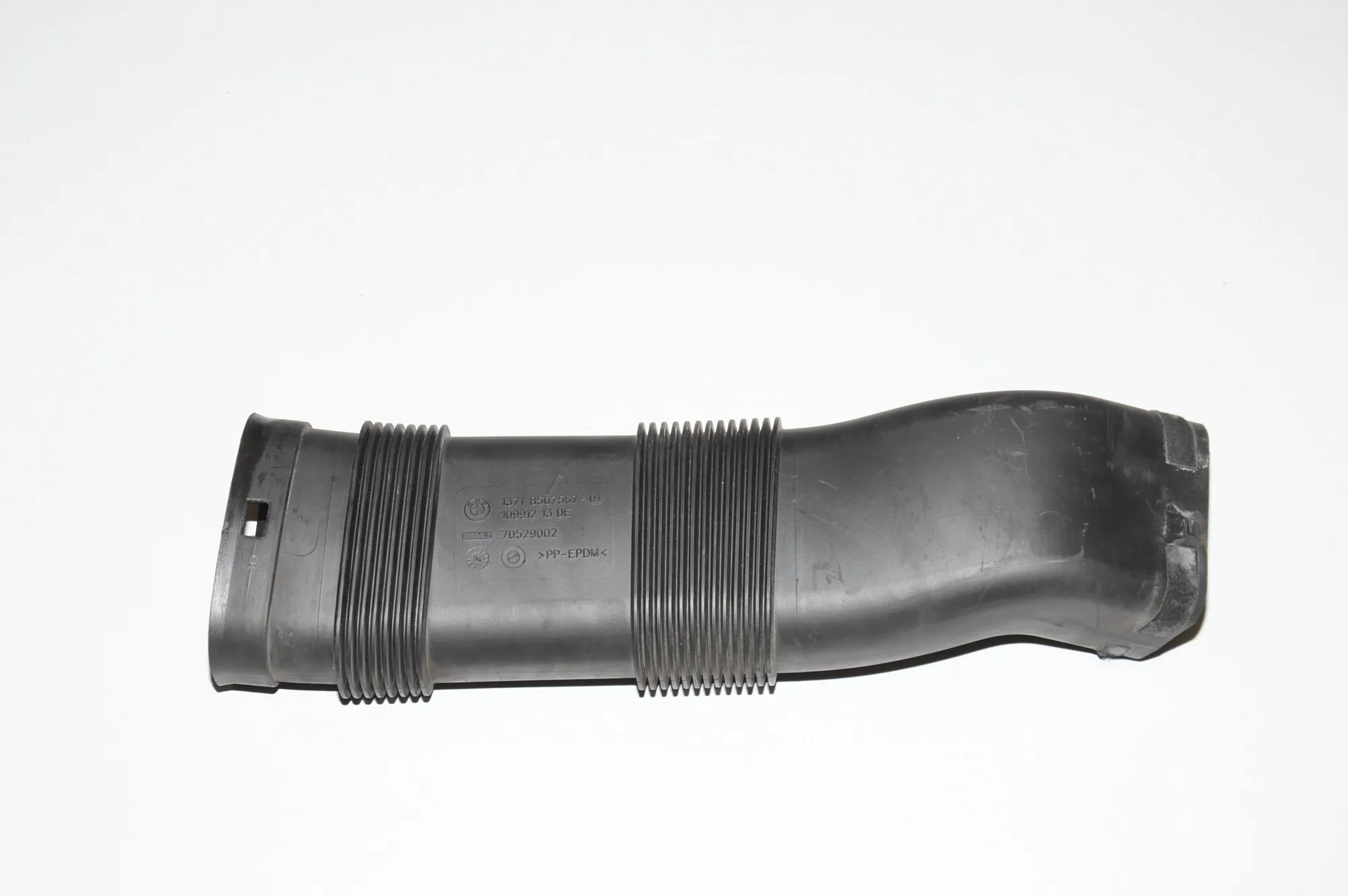 Air Intake Tube – OEM 8507567 · BMW 3 Touring (F31) 330 d 2012 – 2