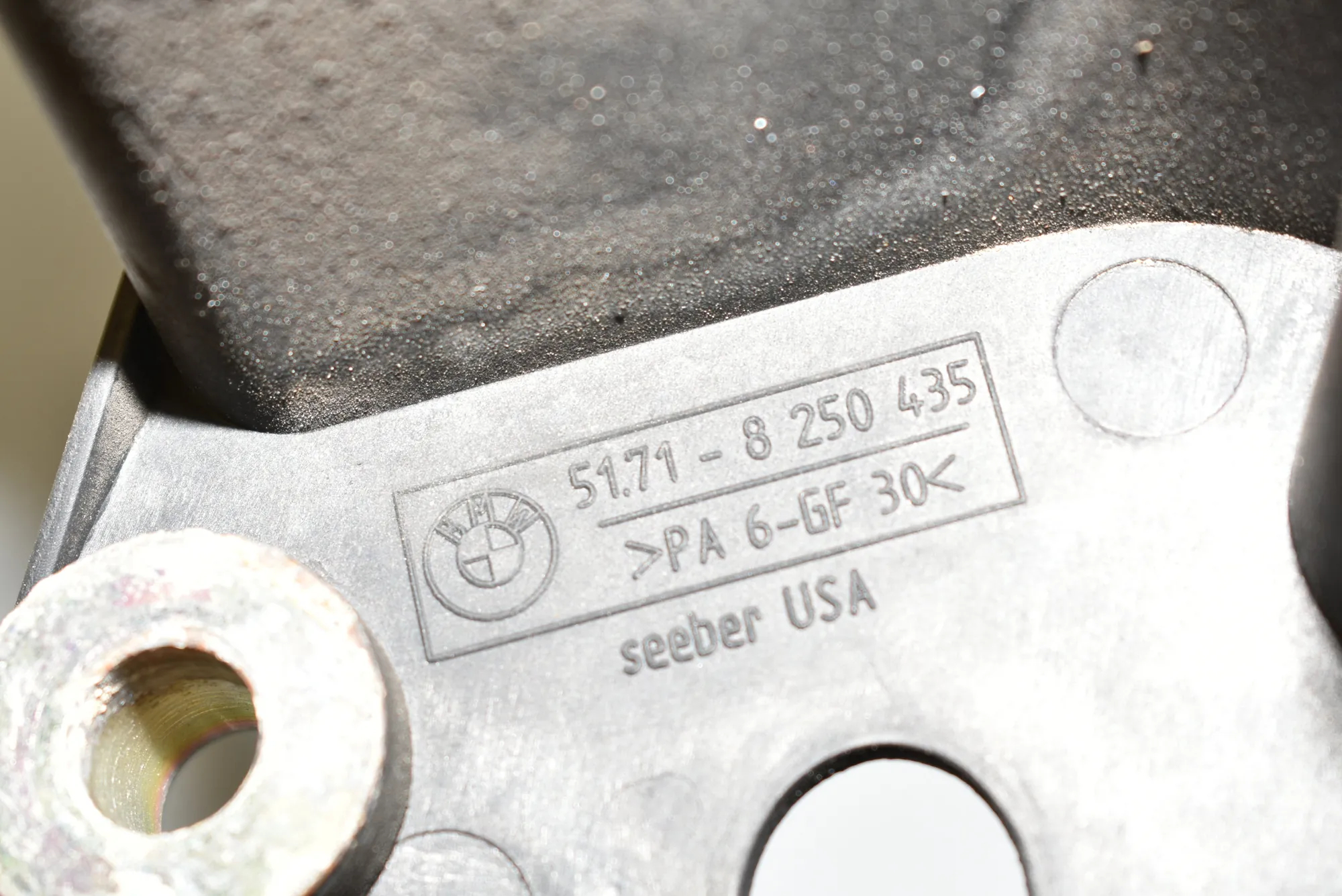 Other Body Parts – OEM 51718250435 · BMW X5 (E53) 4.6 is 2003 – 4