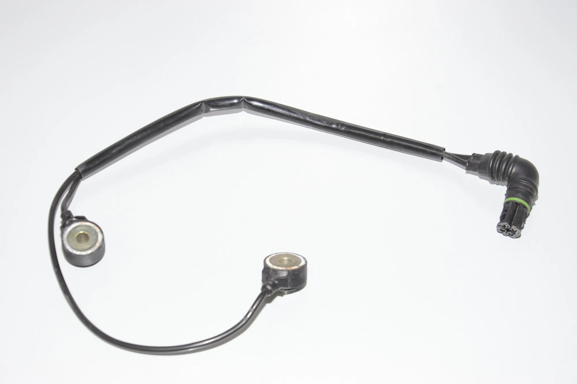Engine Knock Sensor – OEM 0261231136 · BMW X5 (E53) 4.4 i 2004 – 4