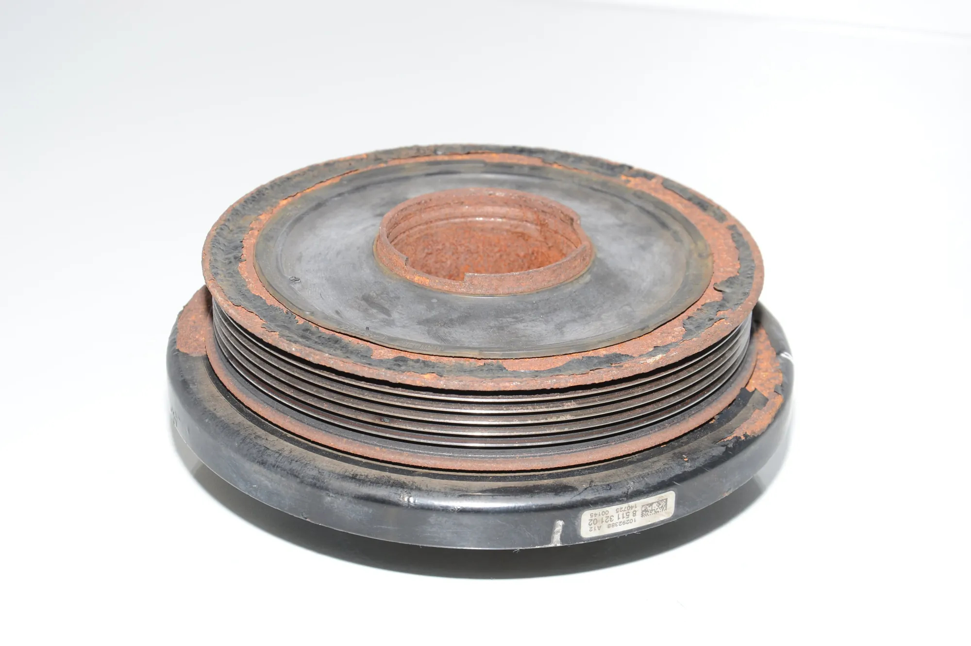 Crankshaft Pulley – OEM 8511321 · BMW 3 Touring (F31) 330 d 2012 – 4